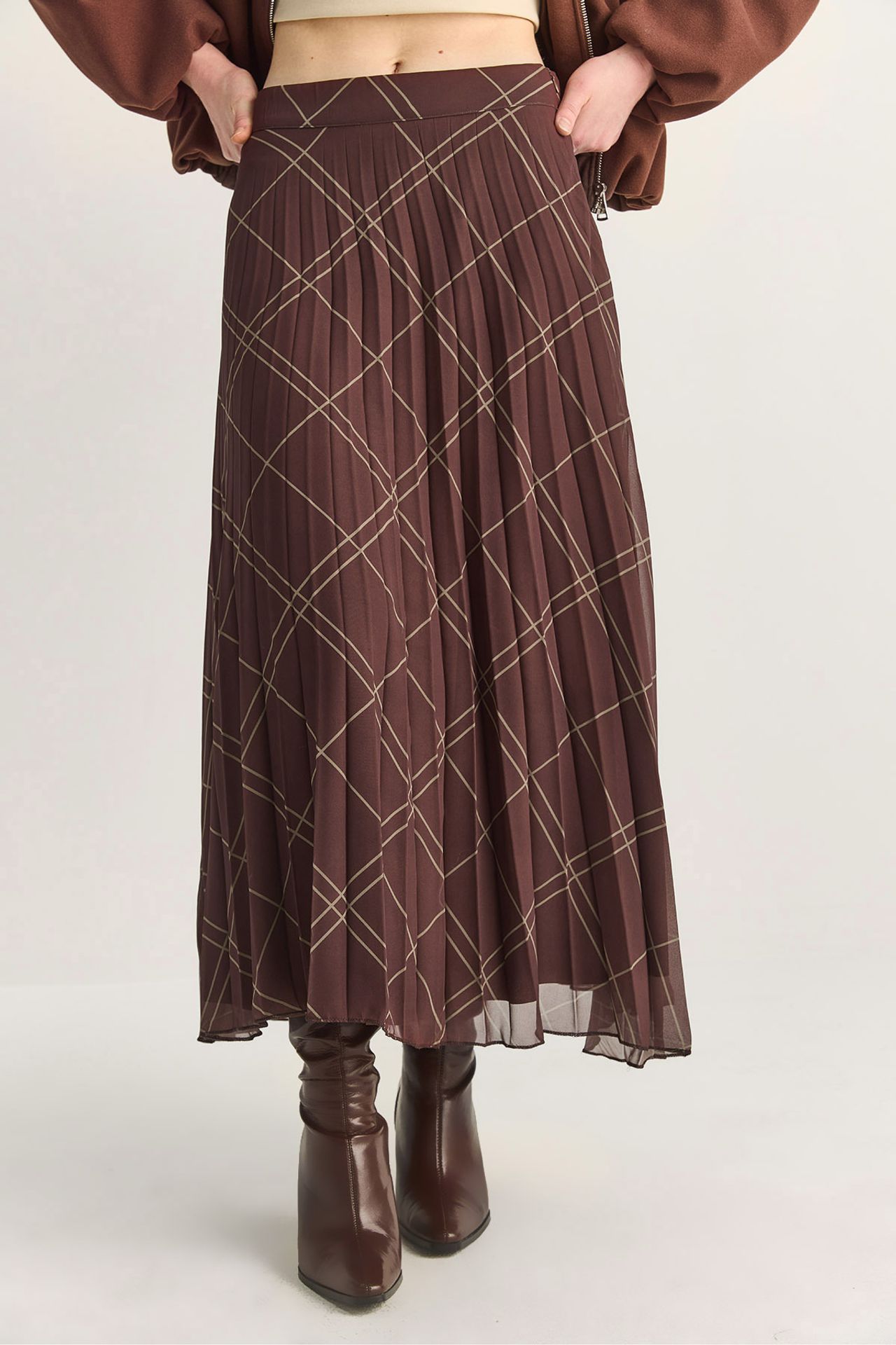 LUCCI High Waist Plaid Maxi Skirt 6