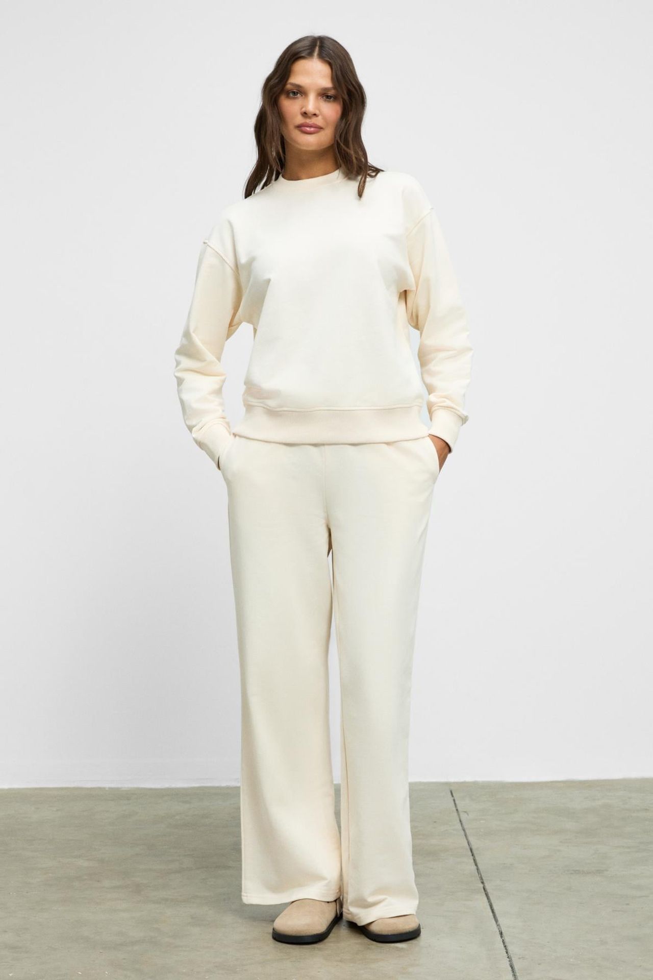 ETHIQUET Drawstring Elastic Waist Wide Leg 2-Piece Set with Pockets 2