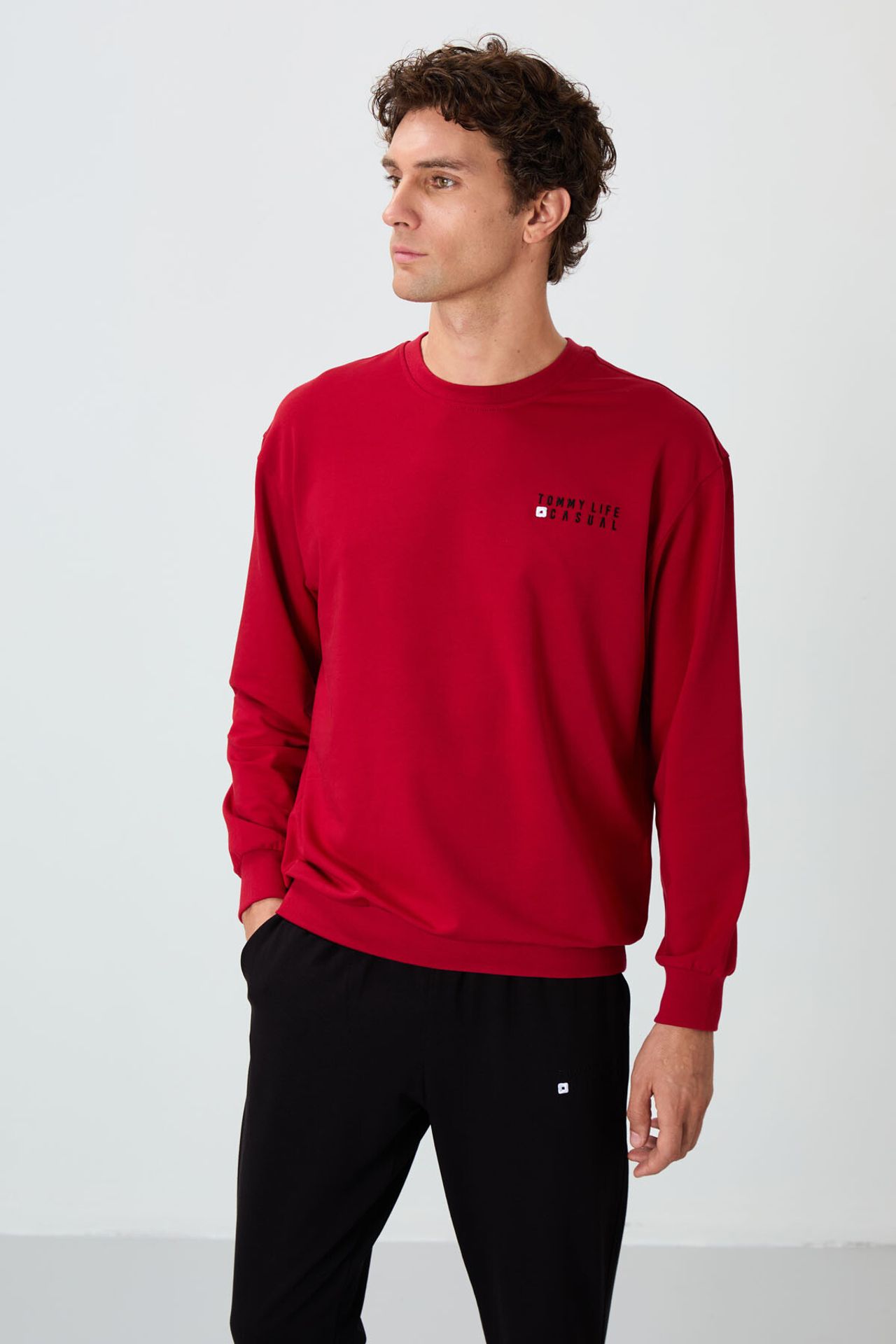 TOMMY Oversized Crew Neck Sweatshirt And Pants Set 2