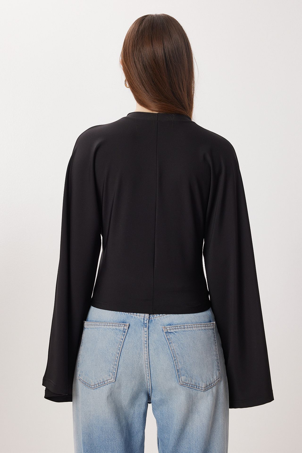 ISTANBUL Crew Neck Long Sleeve Blouse 4