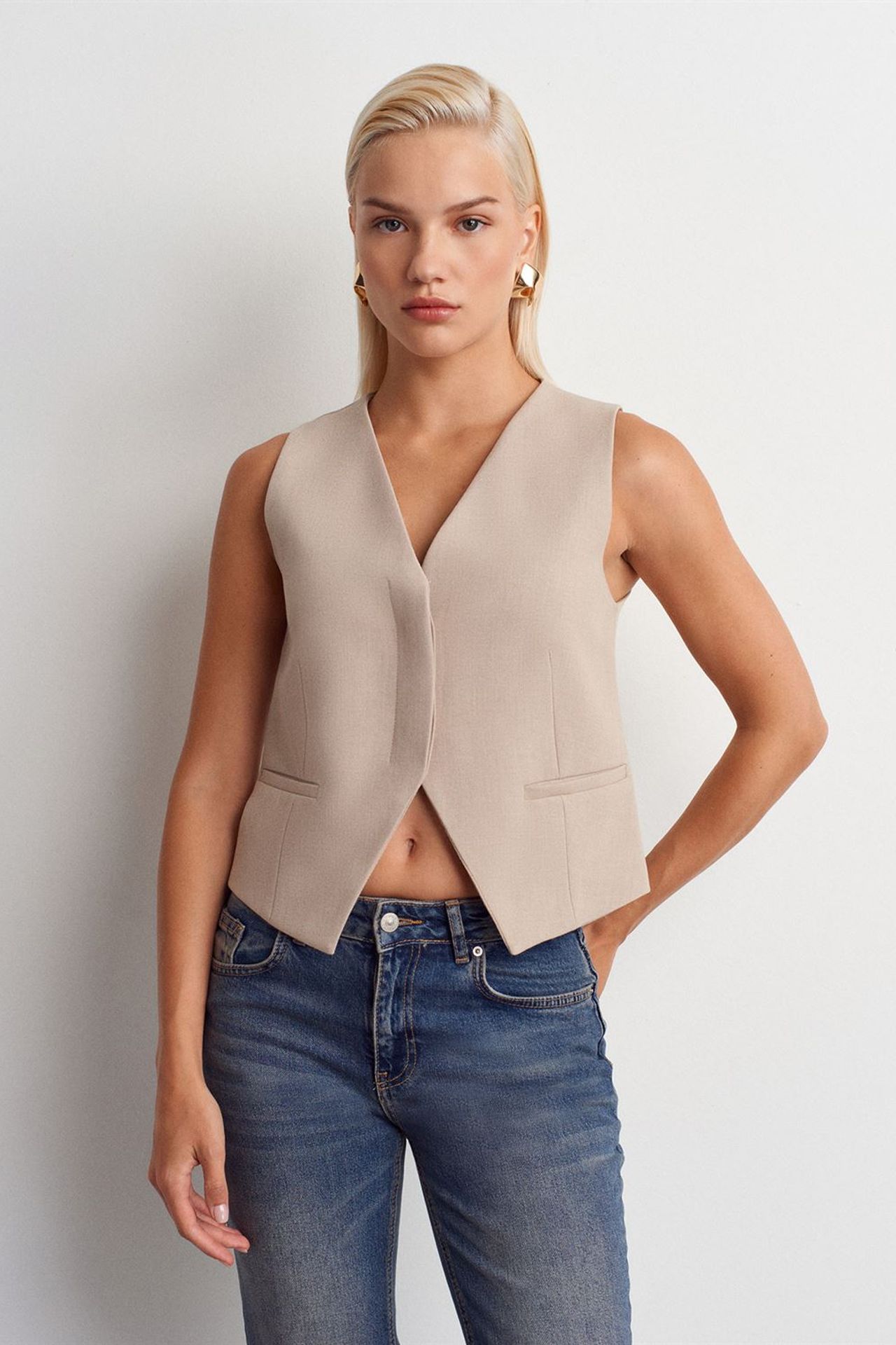 DILVIN Crop Button Waistcoat 3