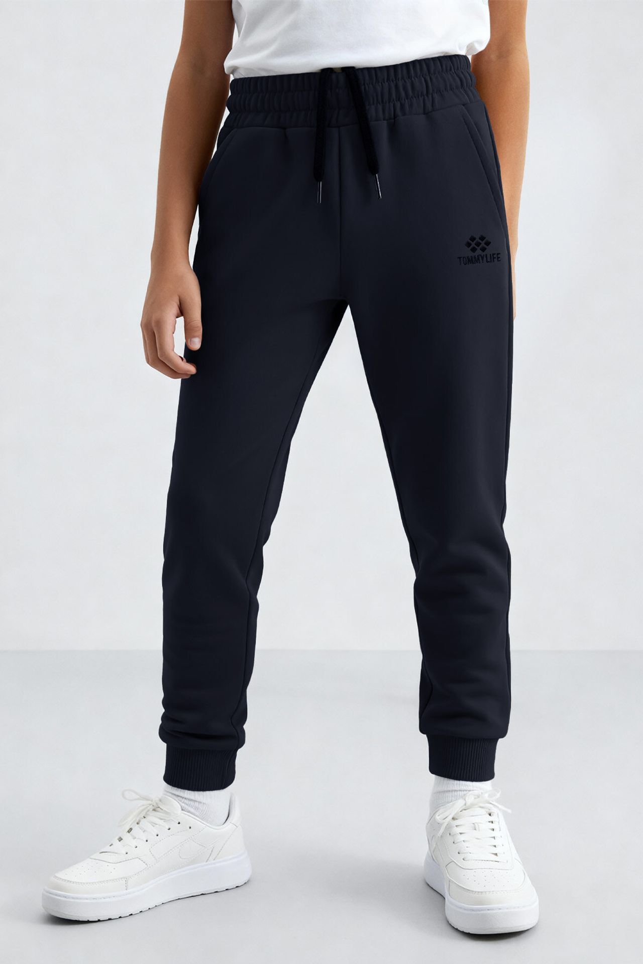 TOMMY Youth Sweatpants 3
