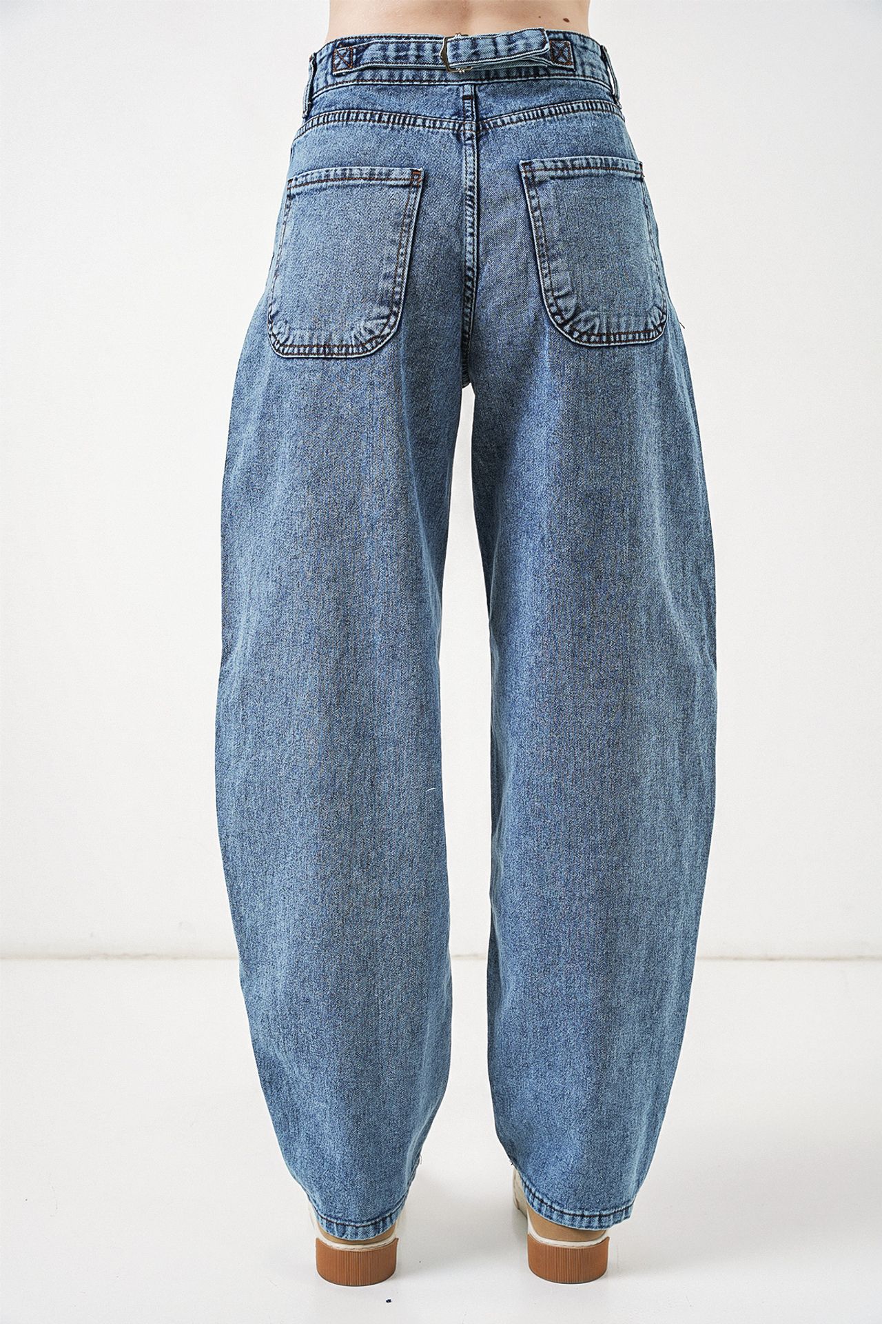 BDART Linen Blended Straight Leg Denim Jeans