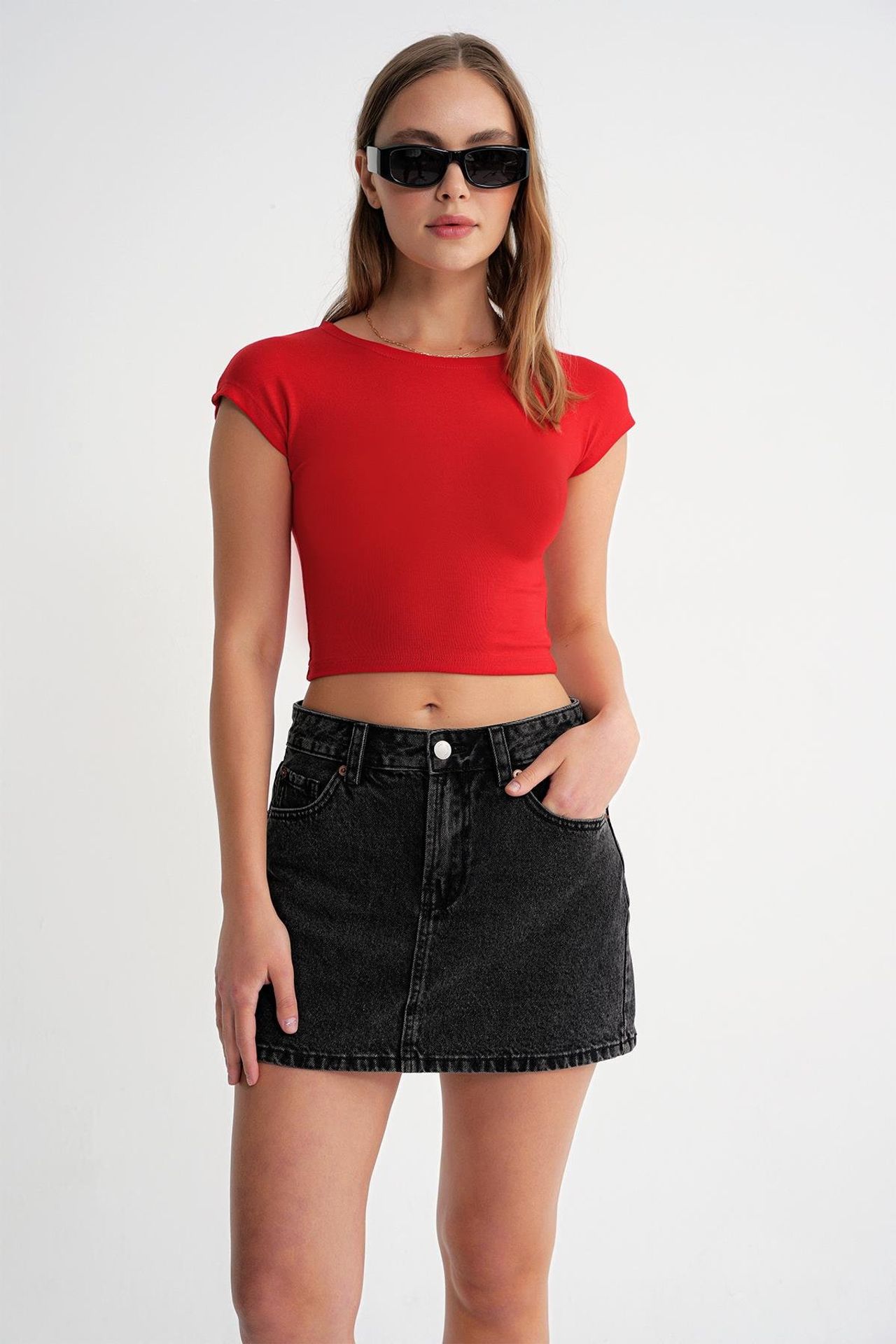 MIXRAY Slim Fit Crop T-Shirt 1
