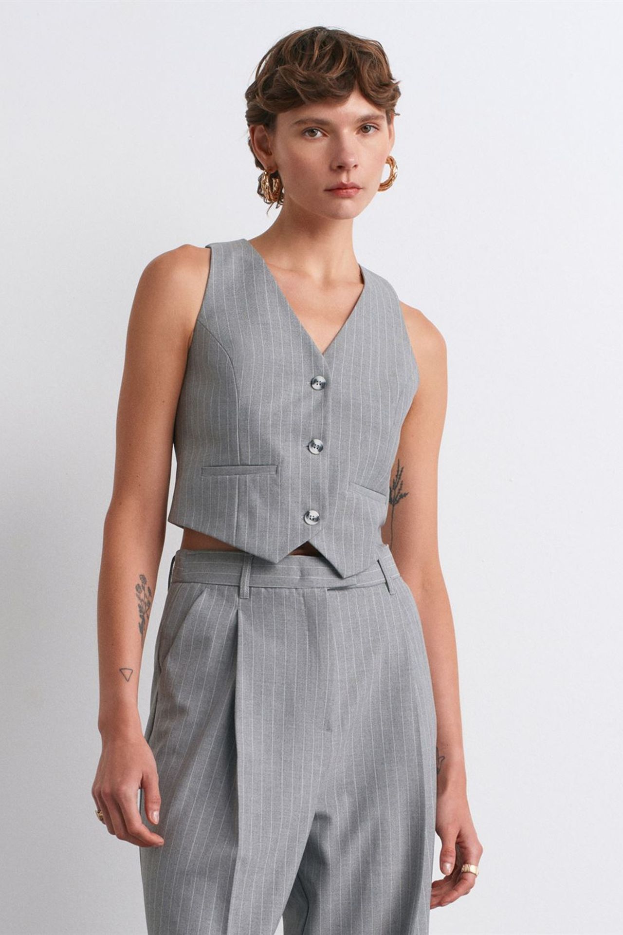 DILVIN Women's Striped Cropped Waistcoat 3