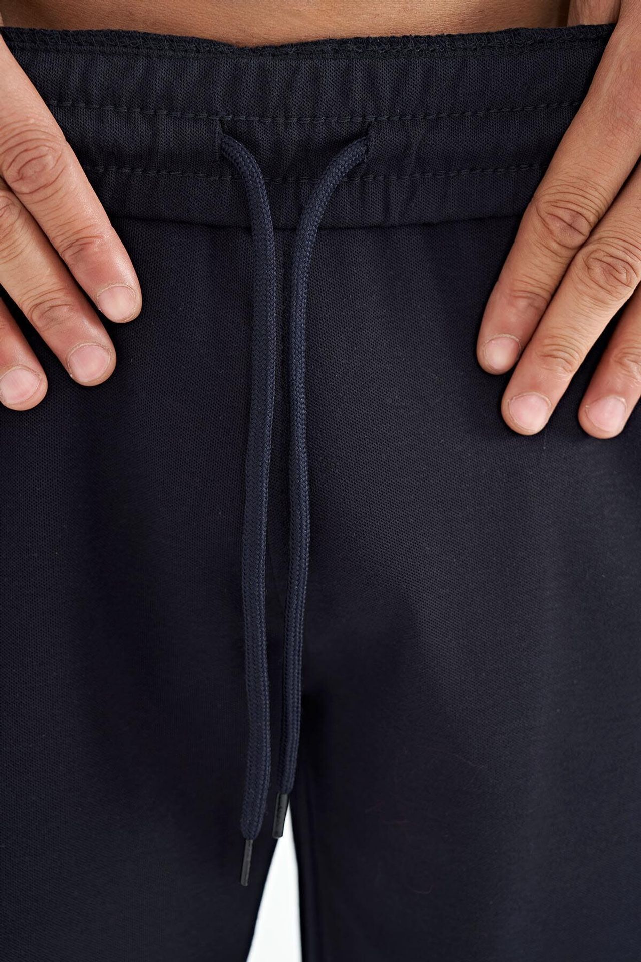 TOMMY Men's Pull-on Sweat Shorts 5