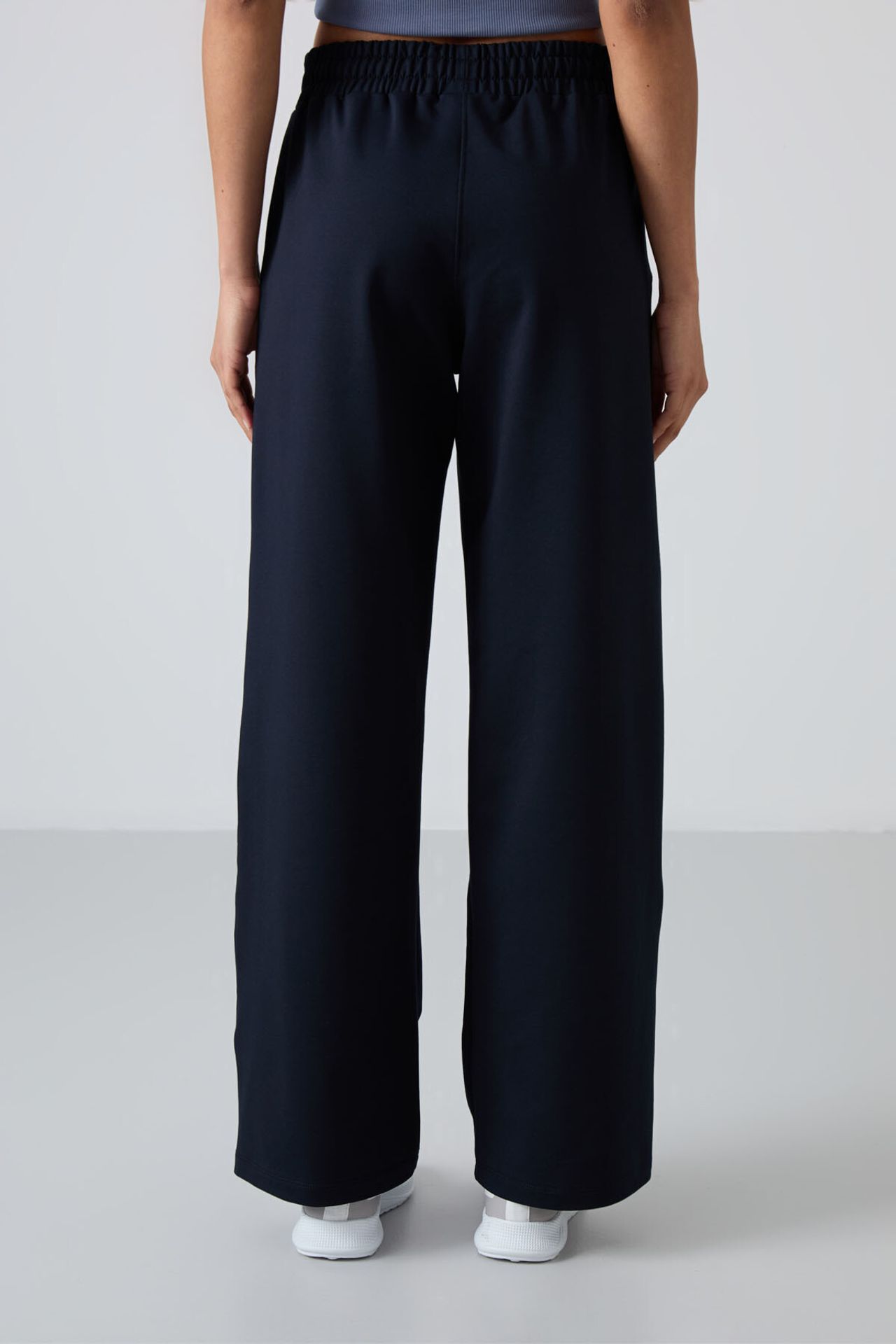 TOMMY Wide-Leg Pull-On Sweatpants 5