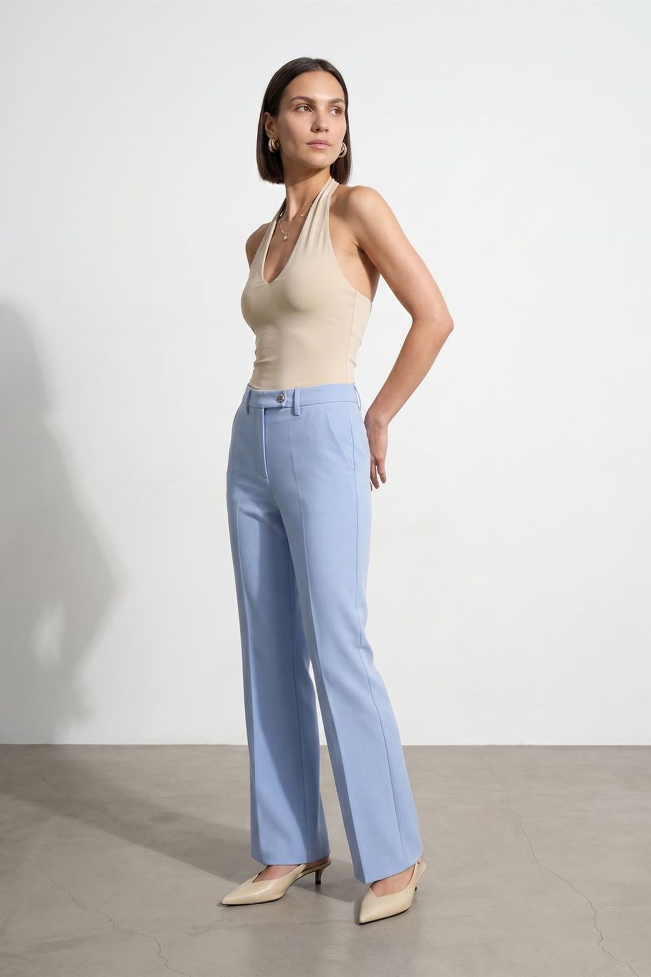 DILVIN Halter Neck Cut-Out Bodysuit 5