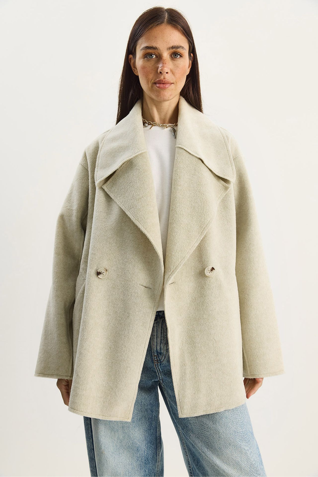Oversized Buttoned Felt Jacket with Wide Collar 2