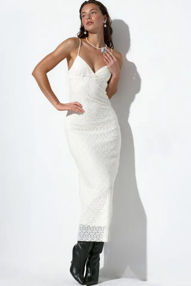 BUSEM Sleeveless V-Neck Maxi Dress With Lace Detail