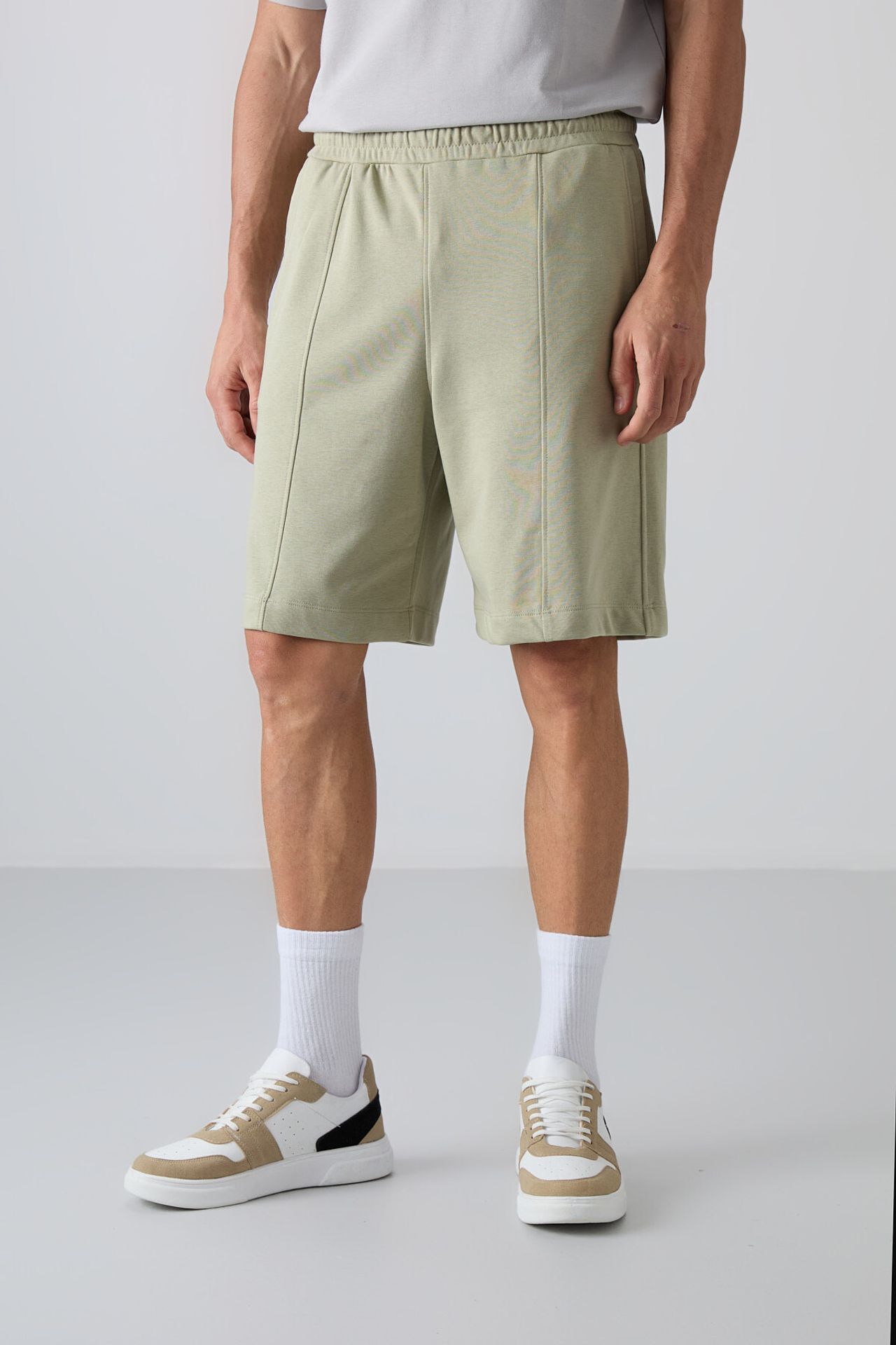 TOMMY Men's Knit Sweat Shorts 2