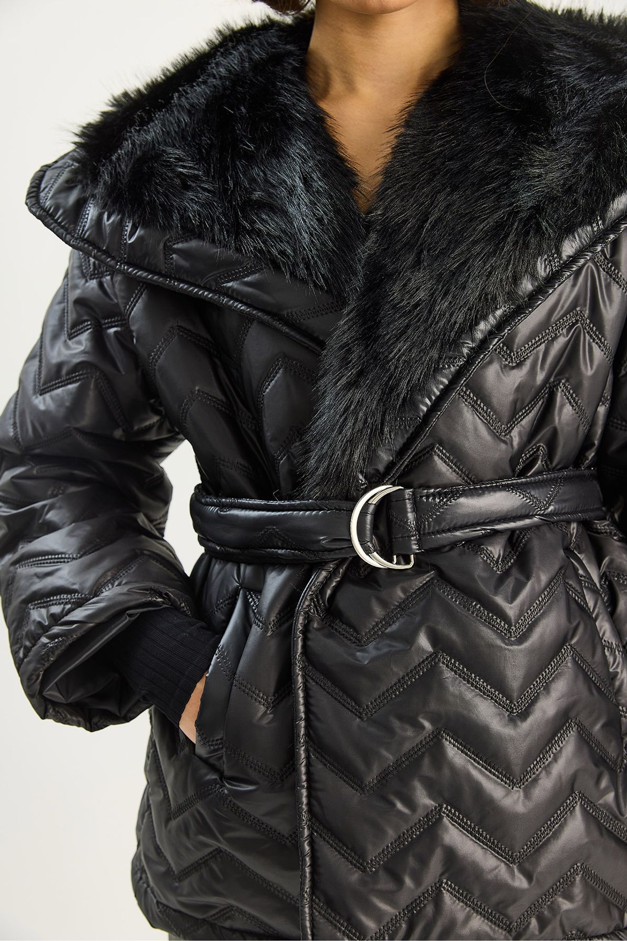 LUCCI Hooded Faux Fur Detailed Jacket