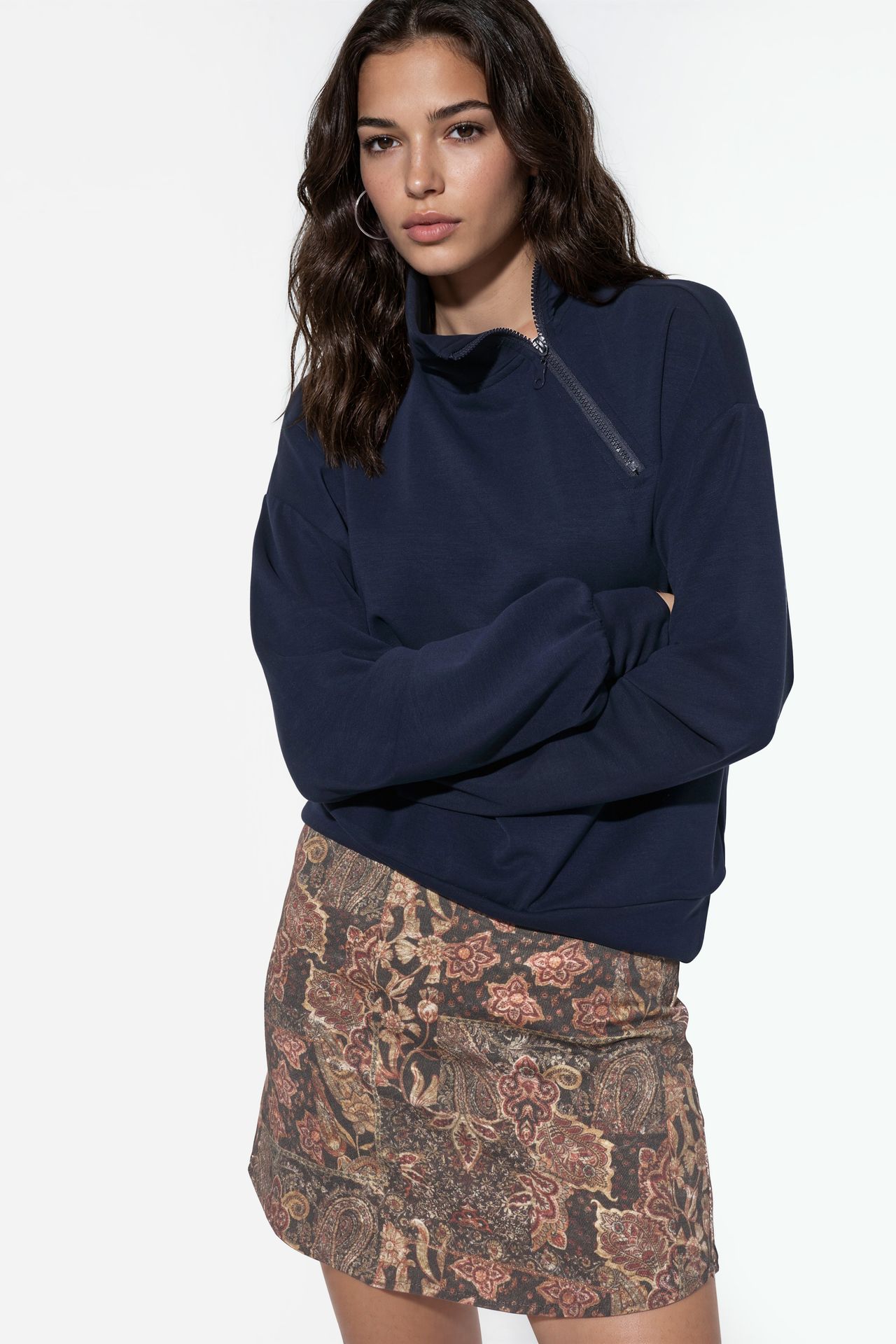 BUSEM Relaxed Fit Zipper Collar Sweatshirt 1