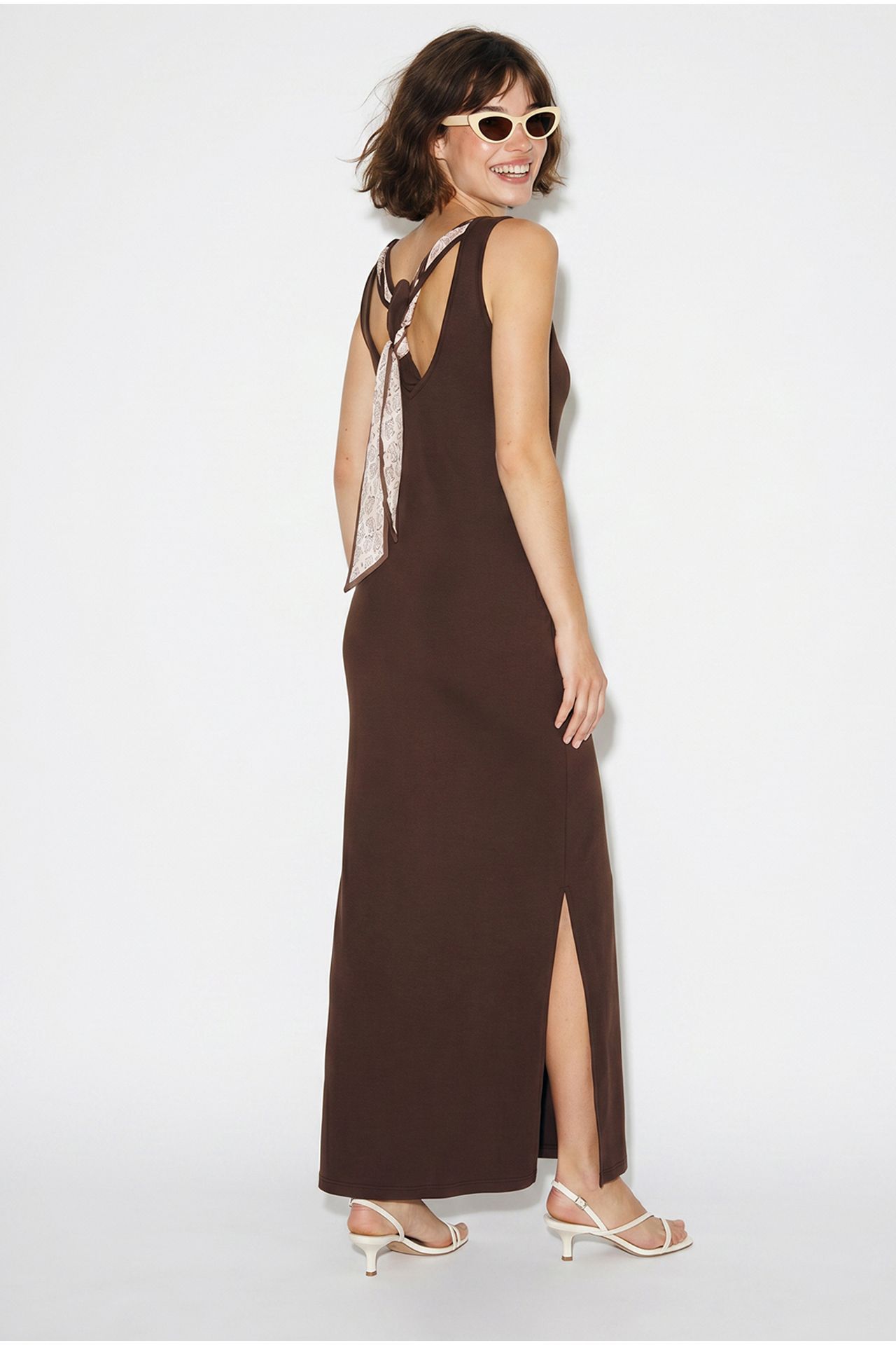 LUCCI Sleeveless Straight Maxi Dress With Slit 1