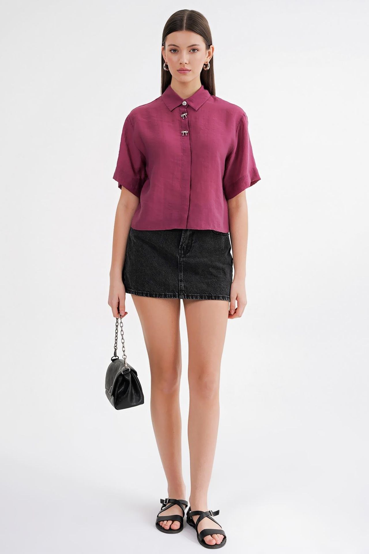 Mixray Short Sleeve Crop Shirt with Stone Accessories 2