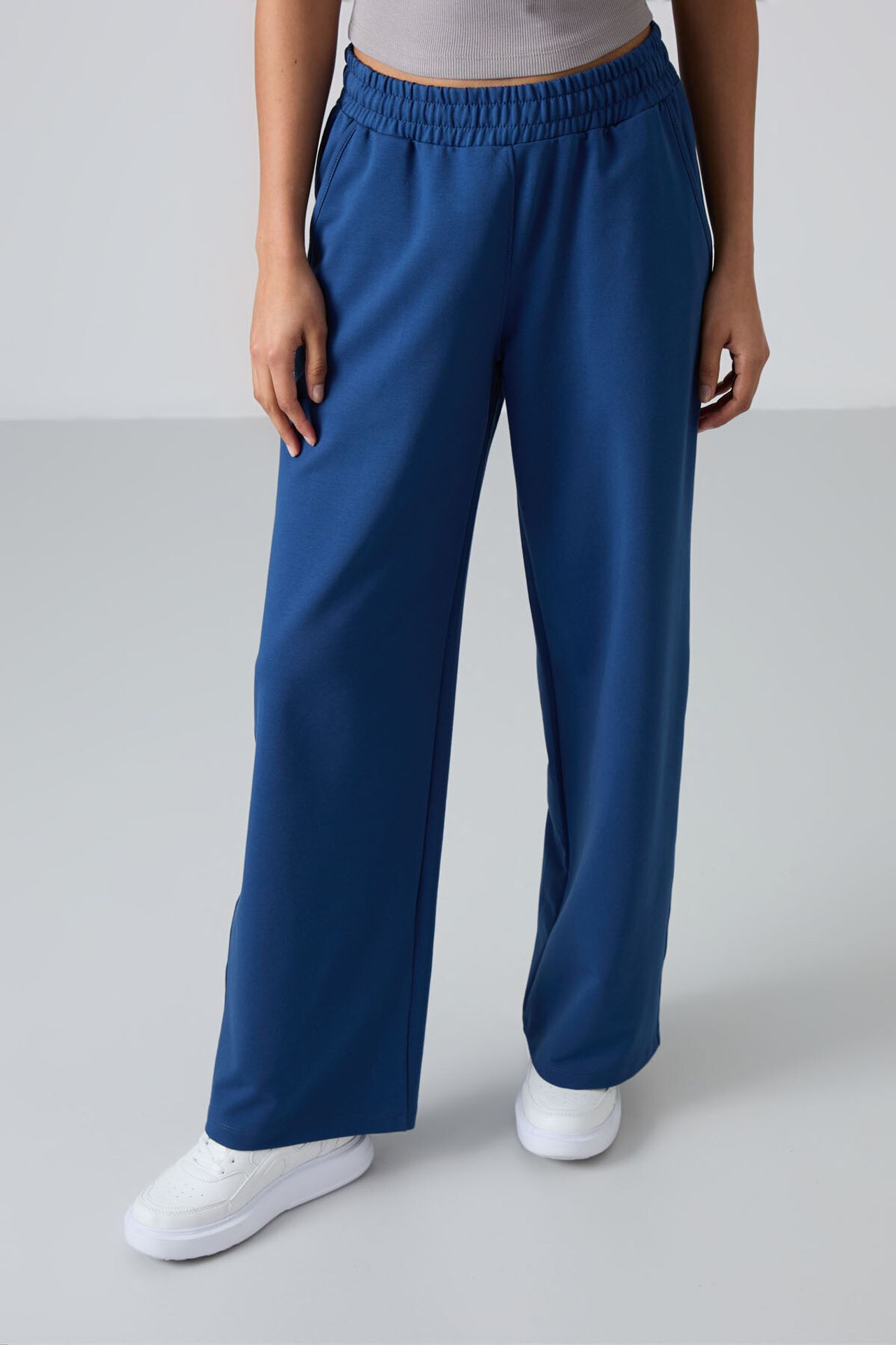 TOMMY Wide-Leg Pull-On Sweatpants 4