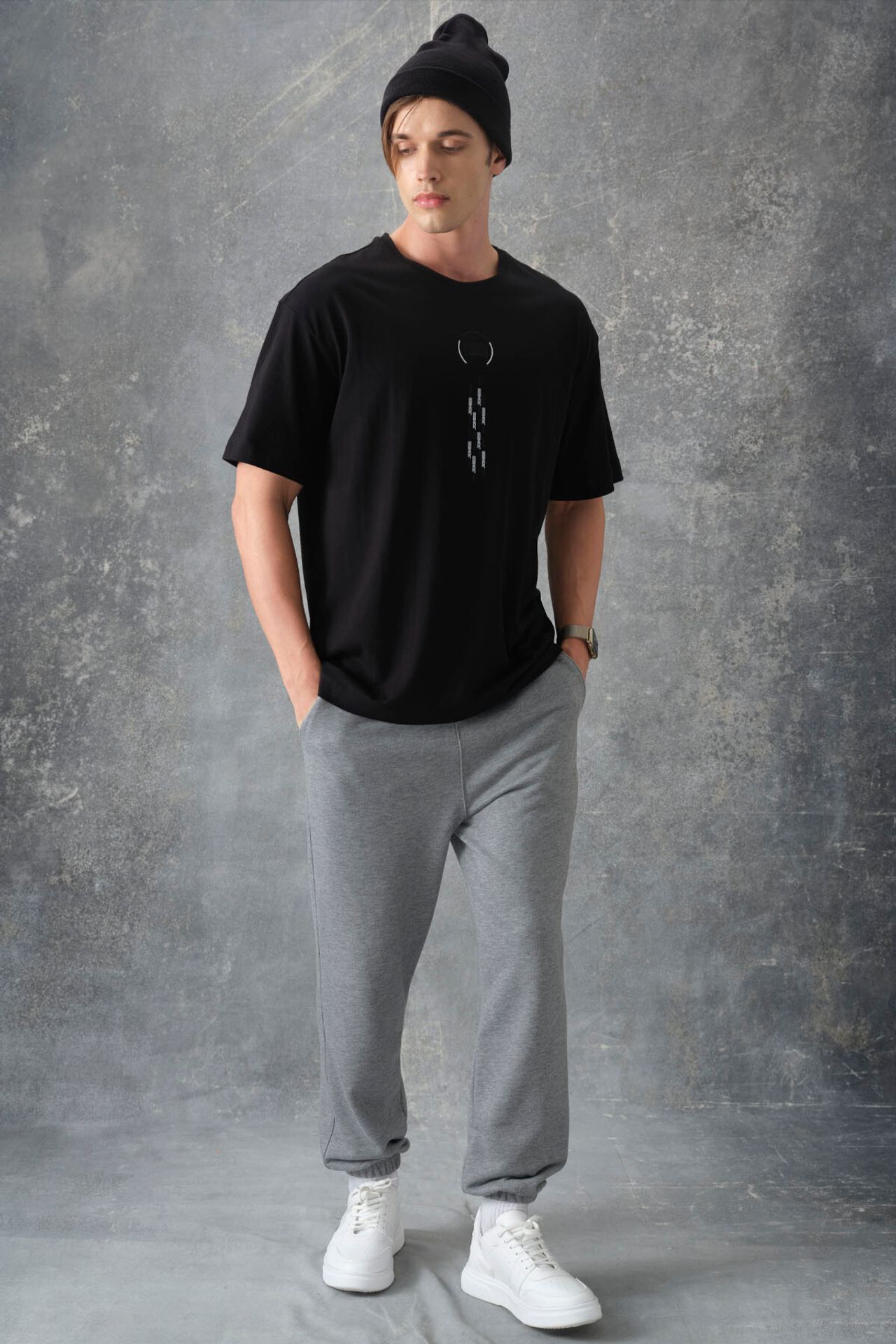 TOMMY Oversized Cotton Text Print Crew Neck T-Shirt 3