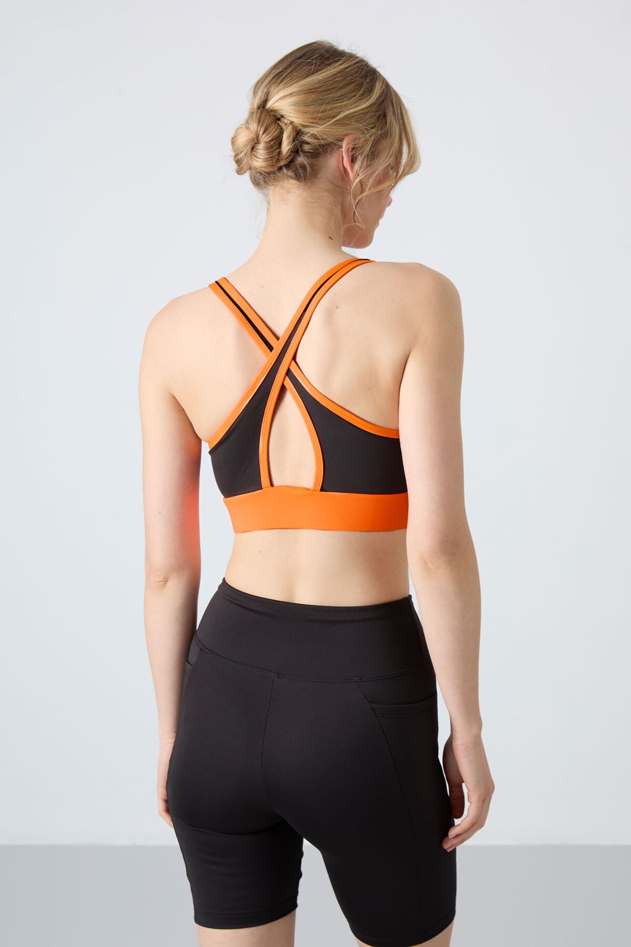 TOMMY Fitted Sleeveless Crop Sports Top 5