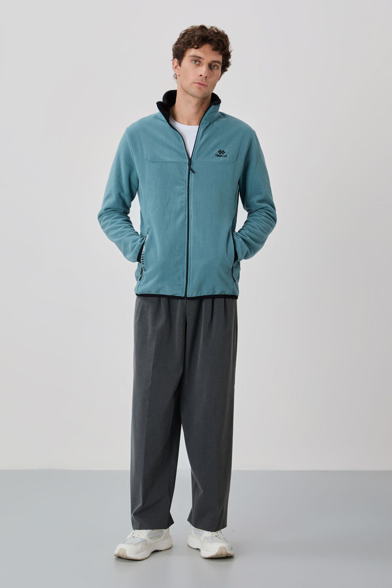 TOMMY Men's Plush Zip-Front Sweatshirt 5