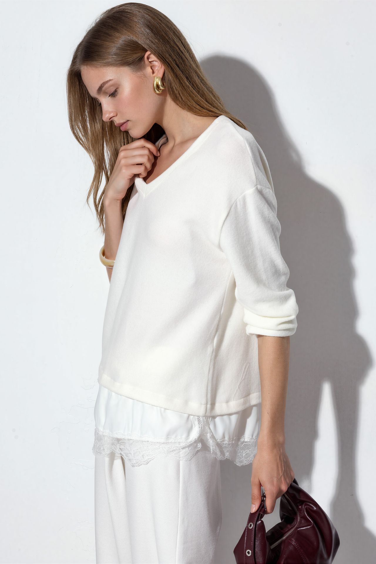 BUSEM Women’s V-neck Knit Sweater 2