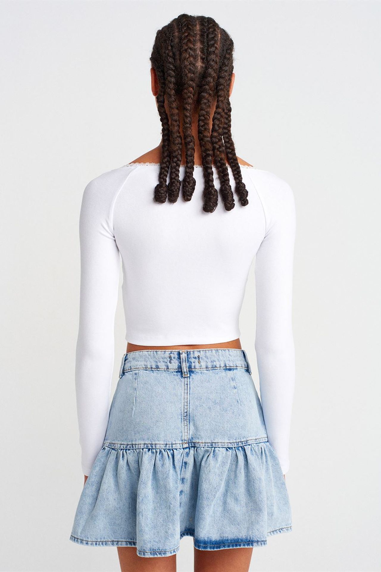 DILVIN Women's Ribbed Crop T-Shirt 2