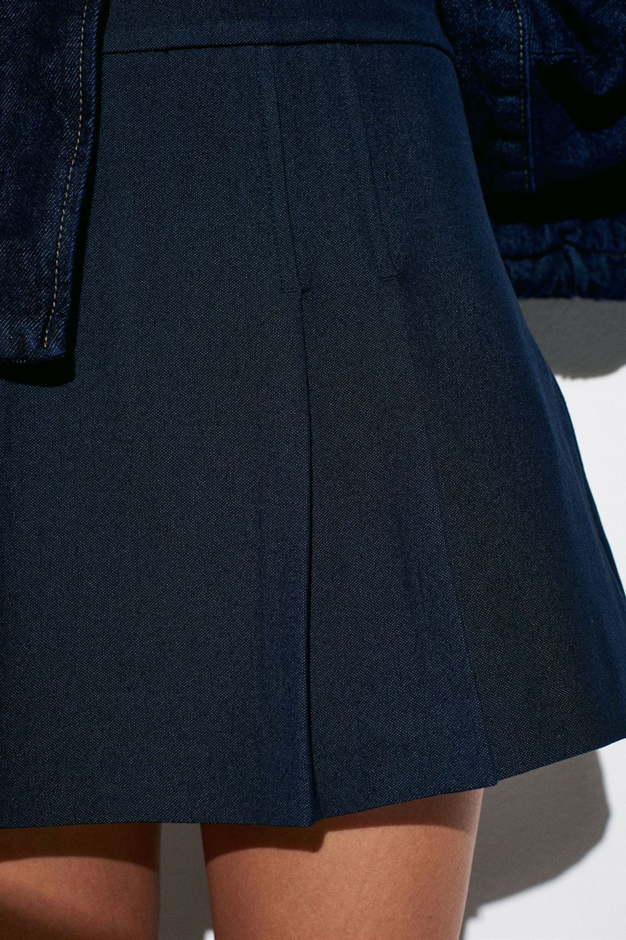 DILVIN High-Waist Mini Skater Skirt 4