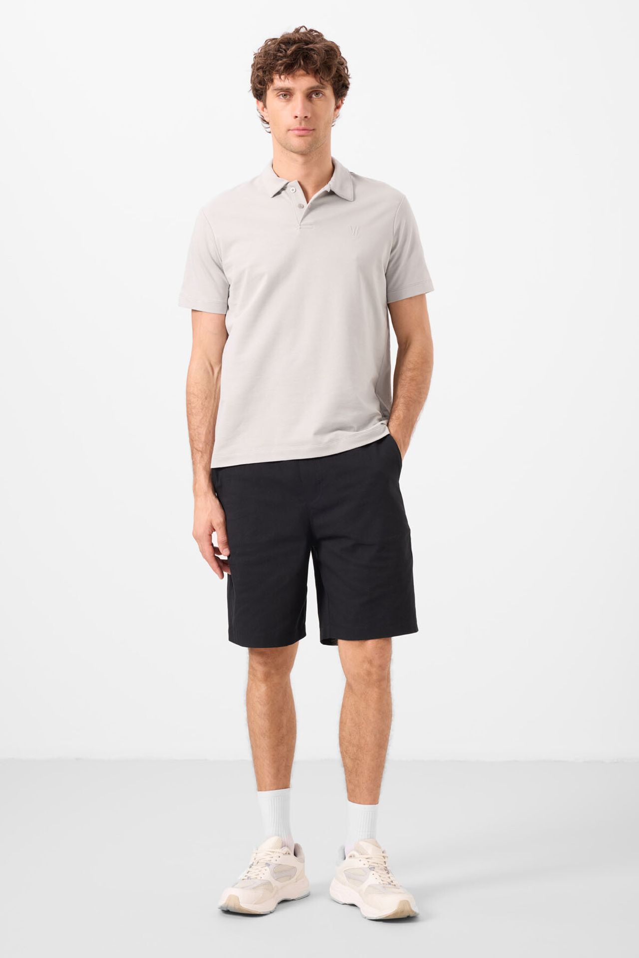 TOMMY Men's Chino Shorts 1
