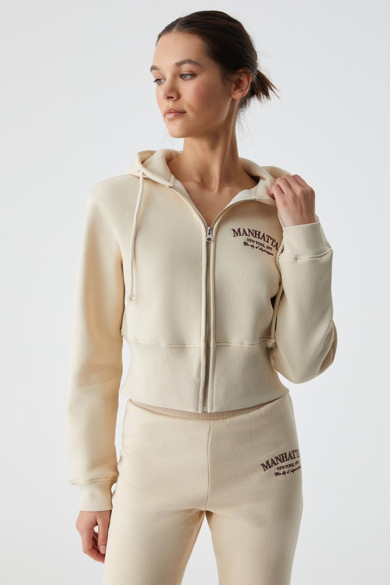 GRIMELANGE Kapüşonlu Logolu Fermuarlı Kısa Sweatshirt 1