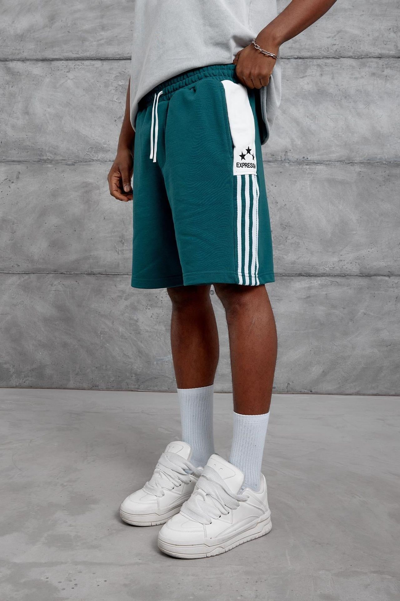 NOMARC Oversize Düz Paça Sweat Şort 1