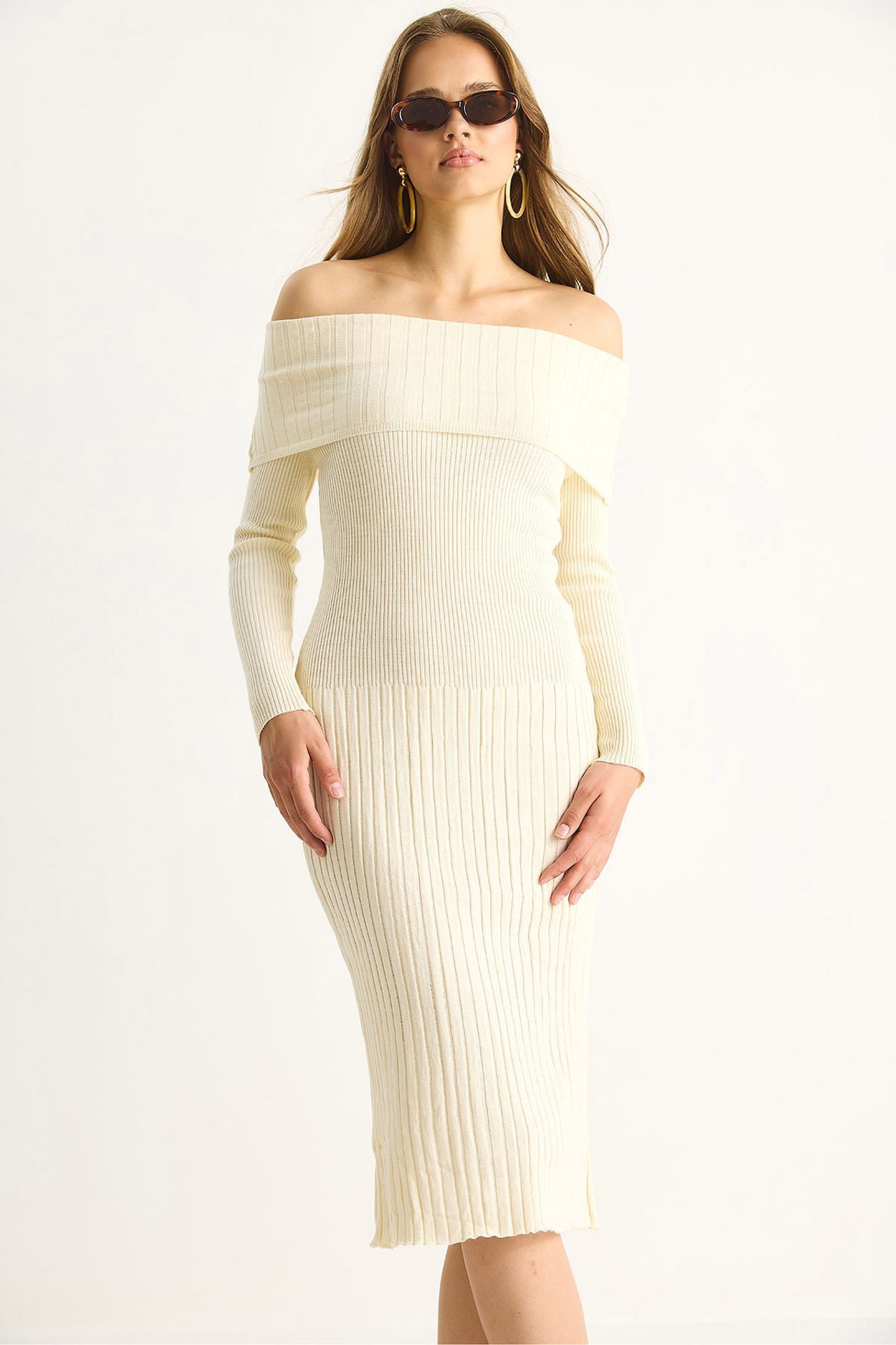 LUCCI Ribbed Midi Dress