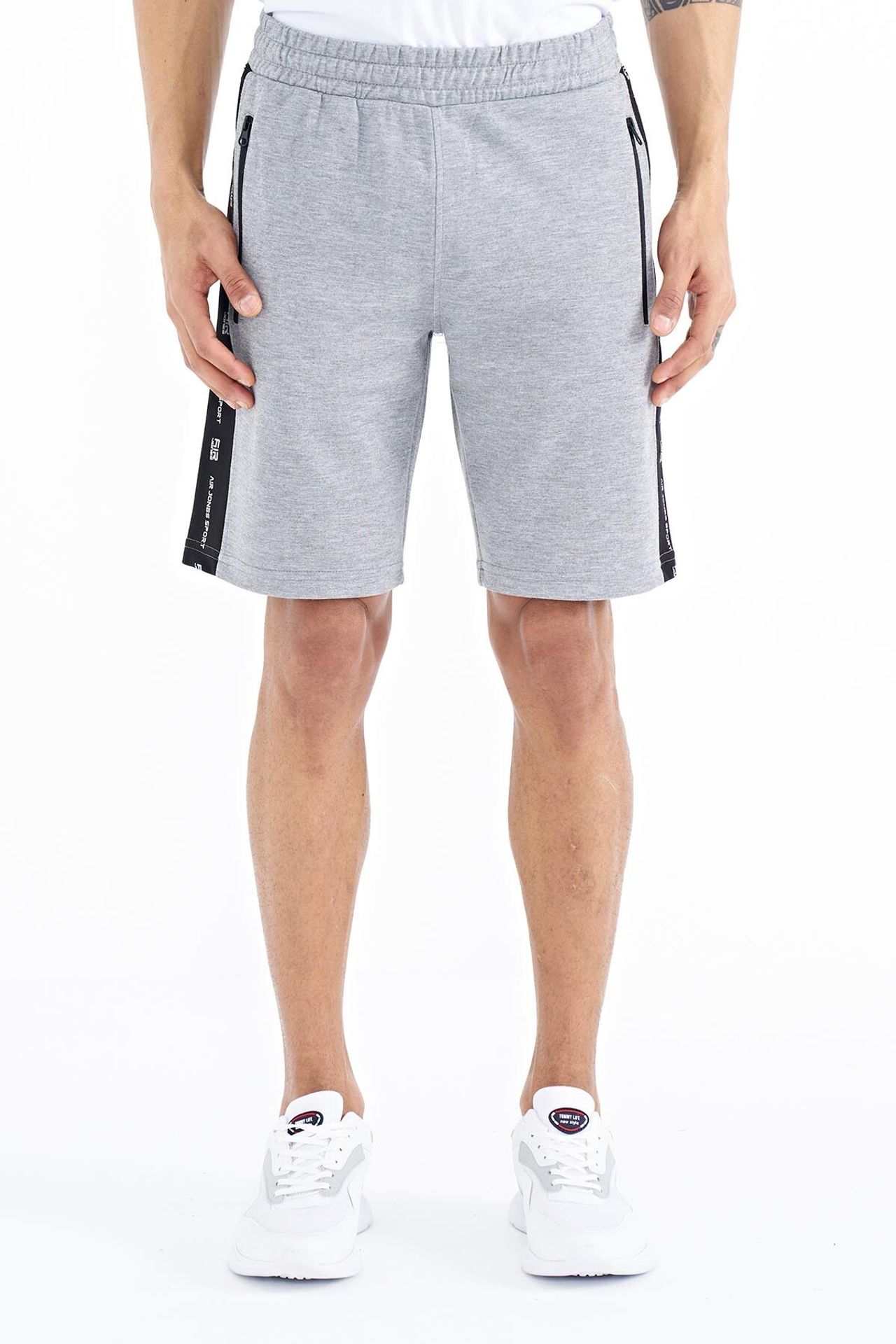 TOMMY Men's Knit Sweat Shorts 1