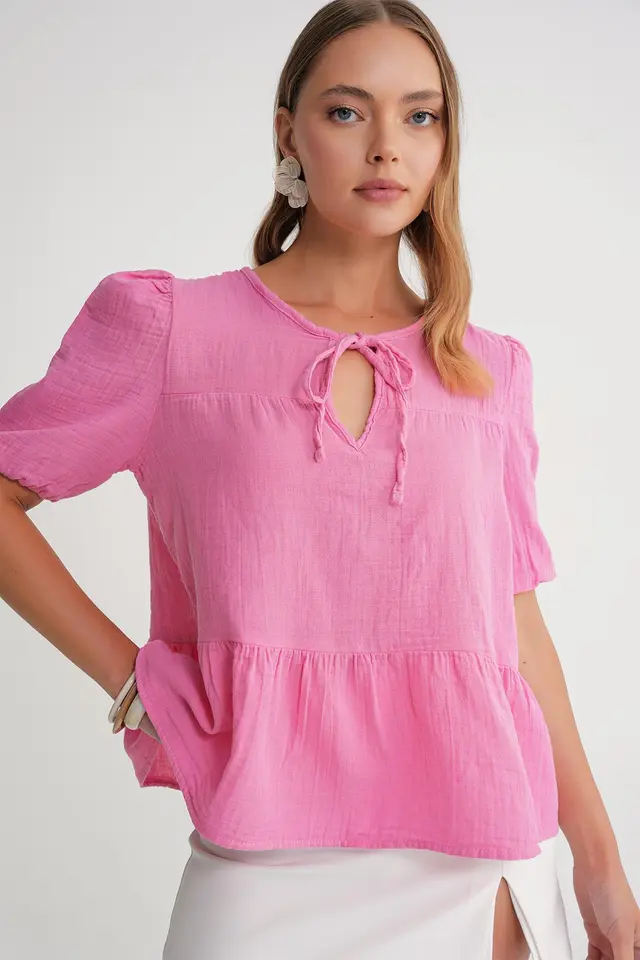 Mixray Textured Muslin Crew Neck Blouse with Binding Detail