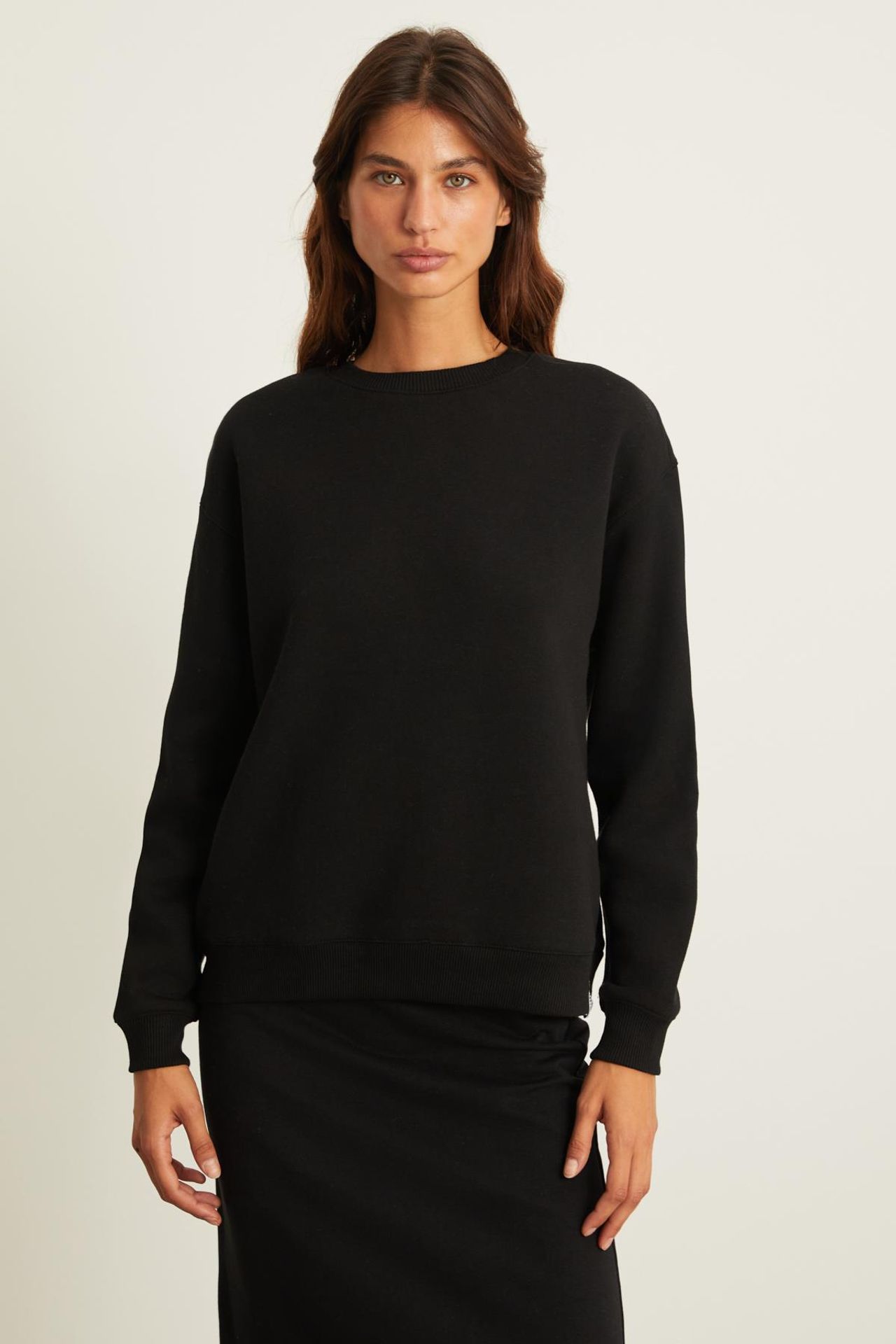 GRIMELANGE Oversized Crew Neck Sweatshirt 1