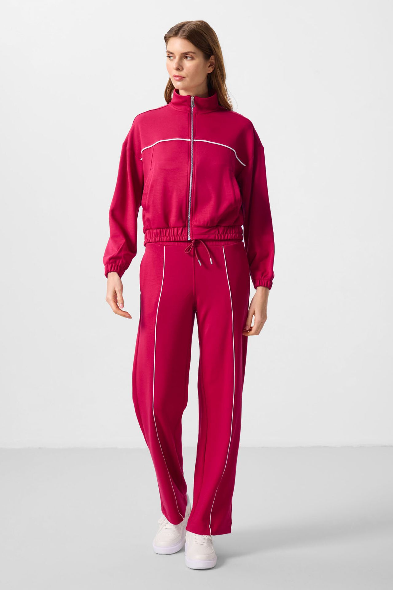TOMMY Oversized Zip-collar Tracksuit Set 4