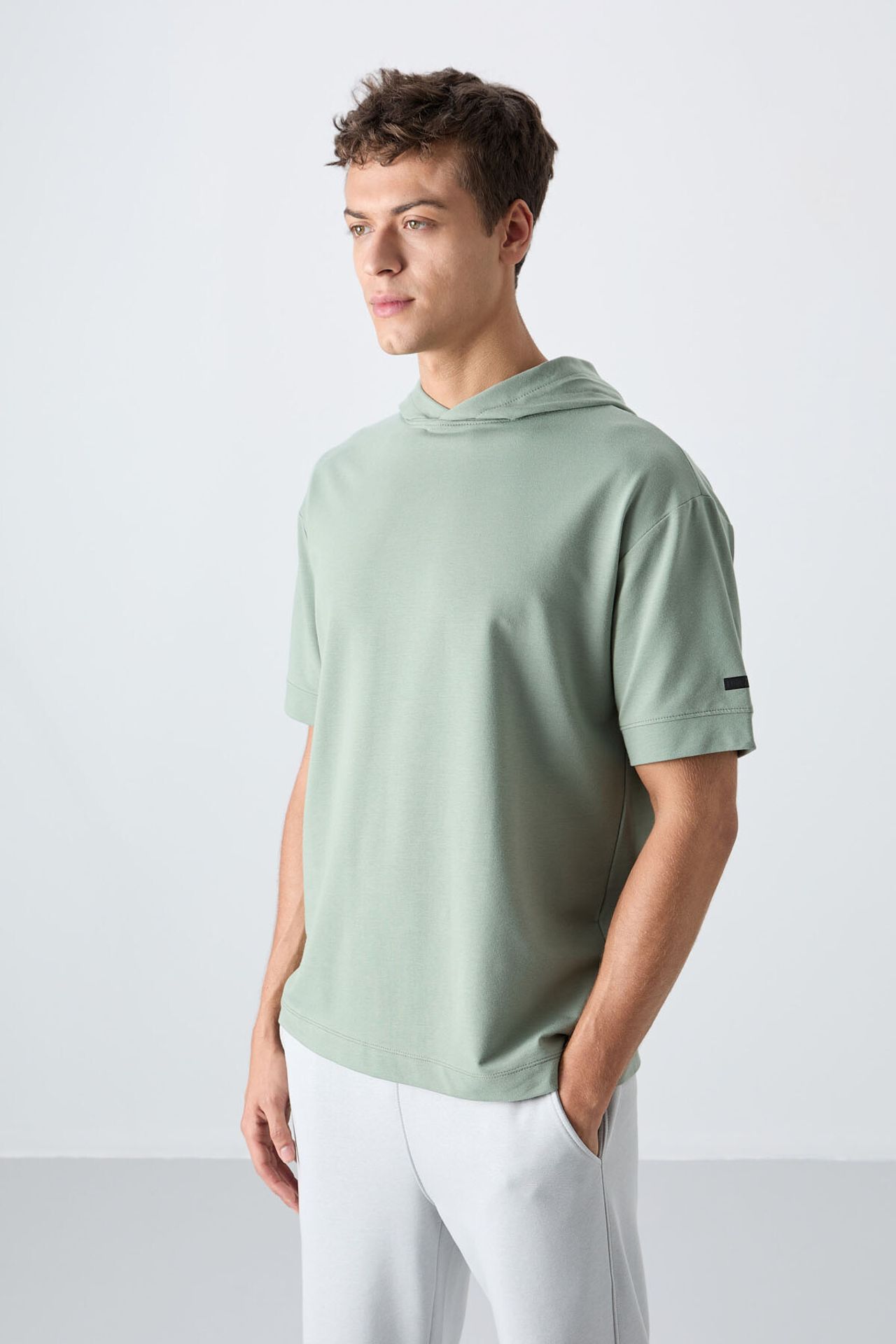 TOMMY Oversized Hooded Short-Sleeve T-Shirt 2