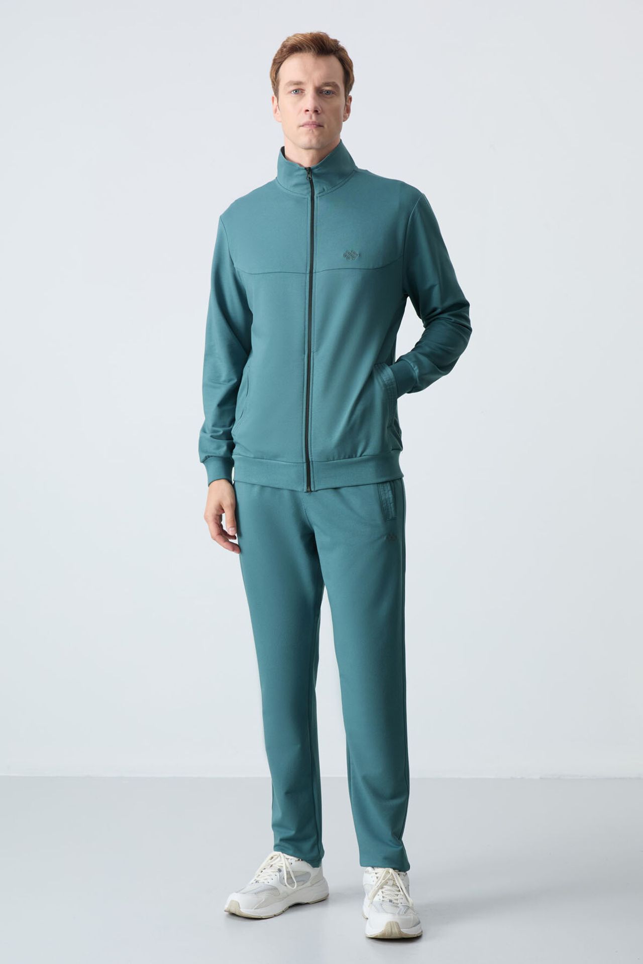TOMMY Men's Zip-Collar Sweatshirt And Pants Set 2