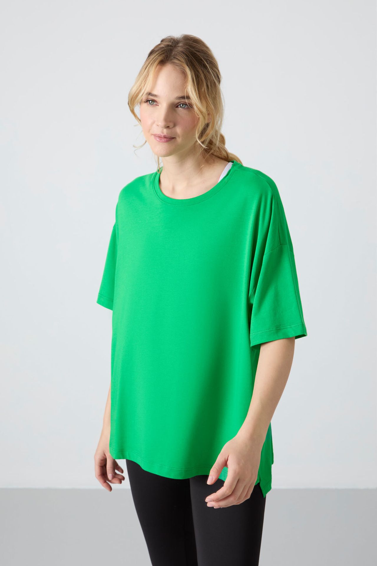 TOMMY Oversized Cotton-Modal Crew Neck T-Shirt 2