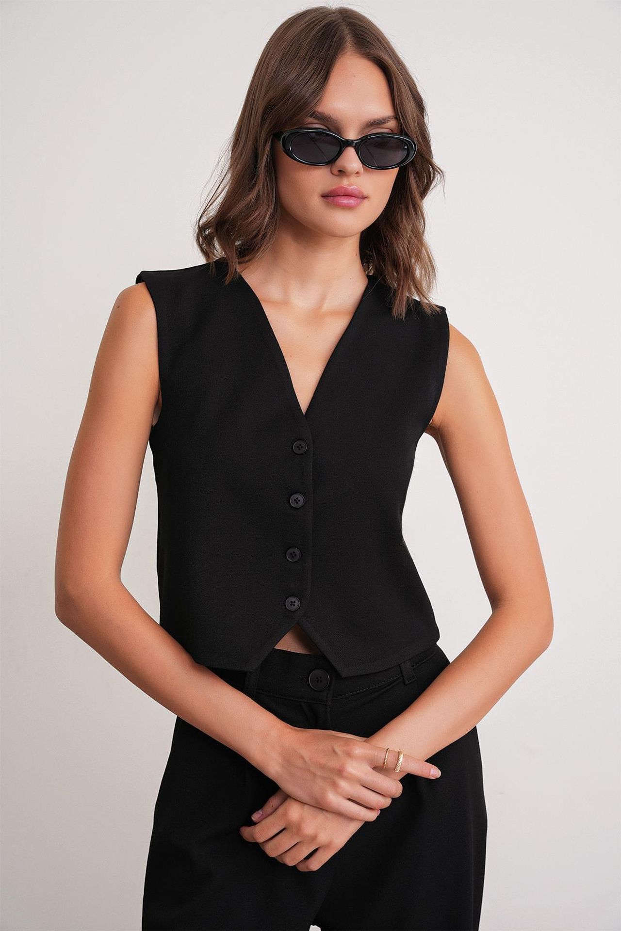 Mixray V-neck Buttoned Waistcoat 3