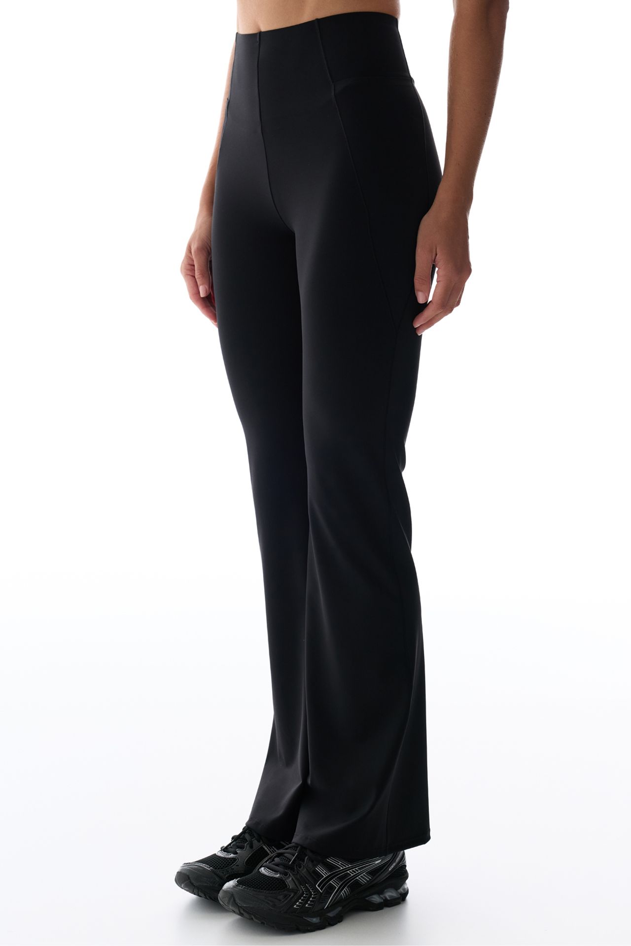 PENTI Wonder High Support Shaping Flare Trousers 1