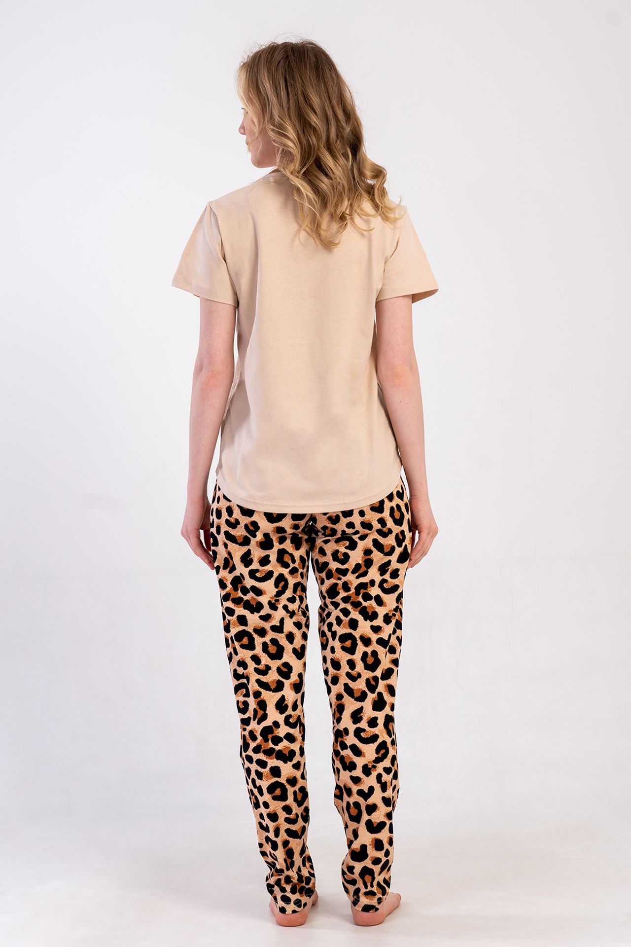 YAKE Leopar Desenli İki Parçalı Pijama Takımı 3