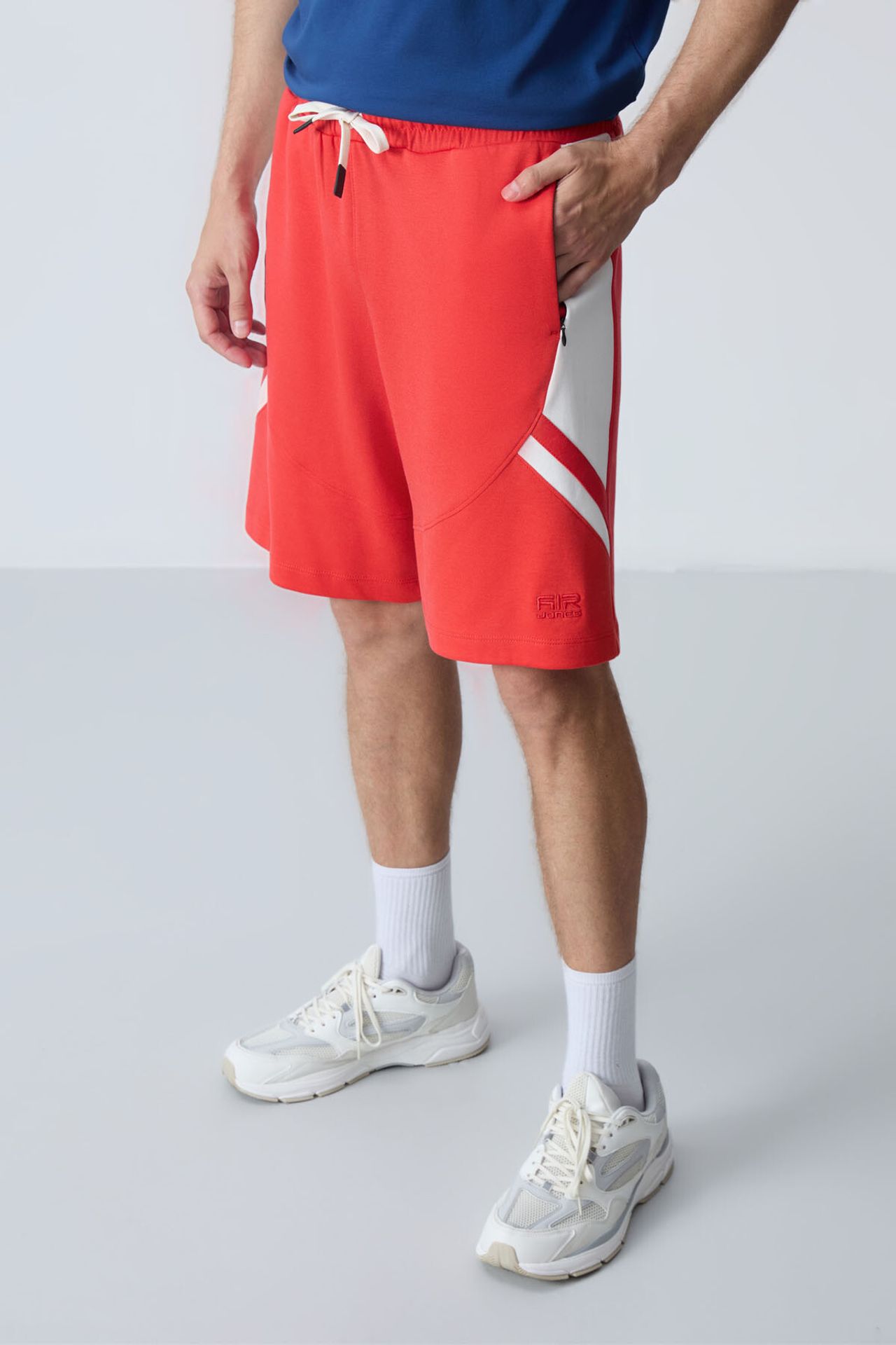 TOMMY Men's Fleece Sweat Shorts 4