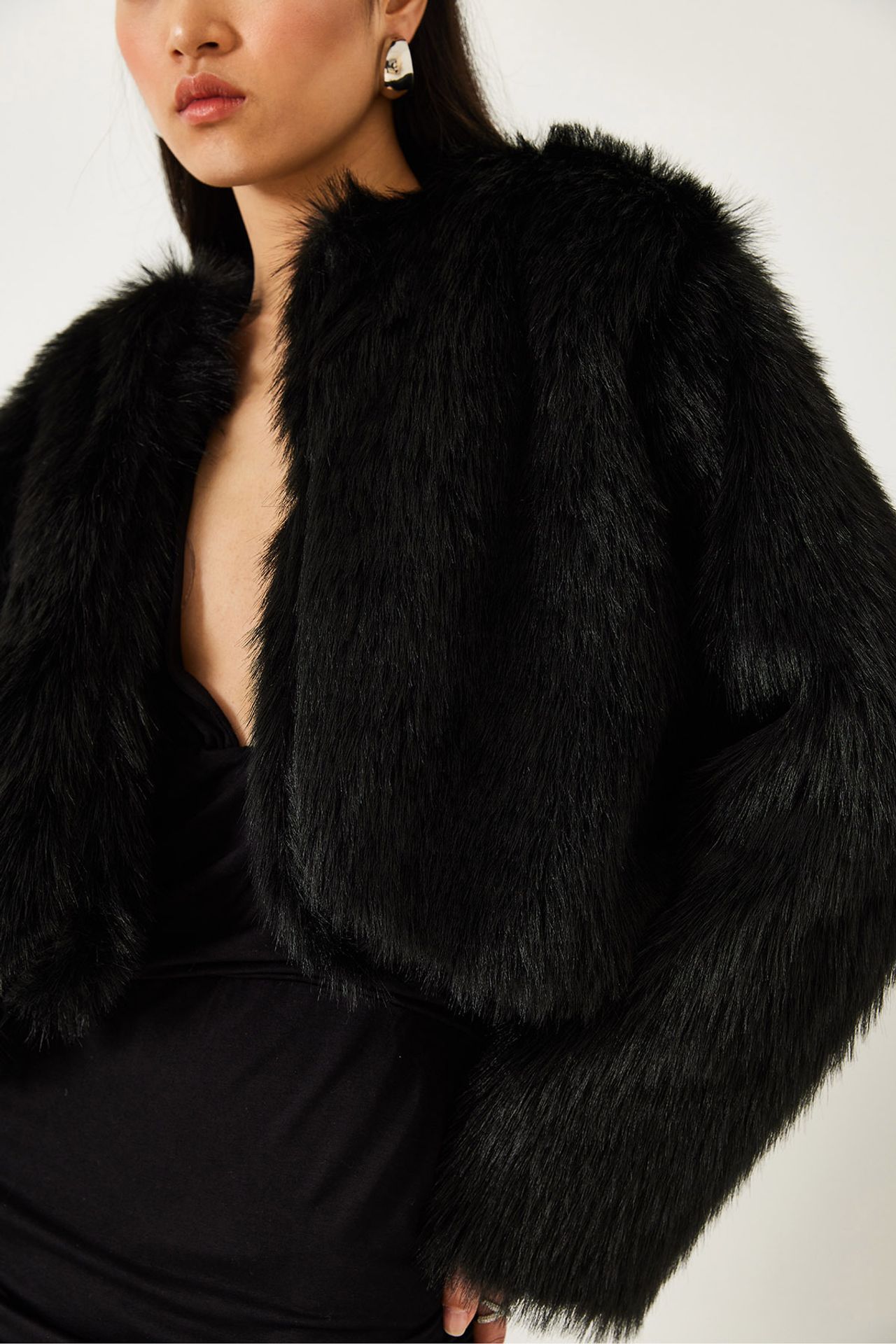 LUCCI Boxy Crop Faux Fur Coat 6