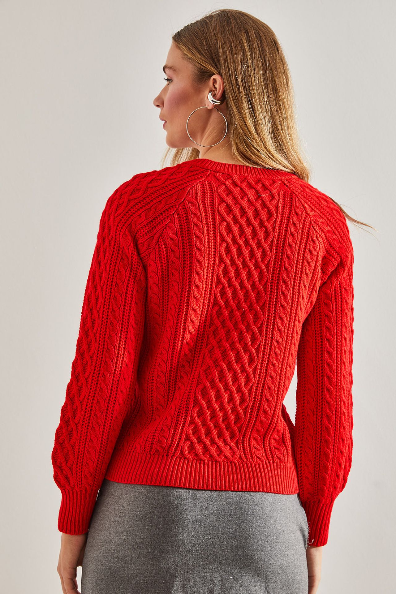 LUCCI Textured Knitwear Sweater with Button Collar 5