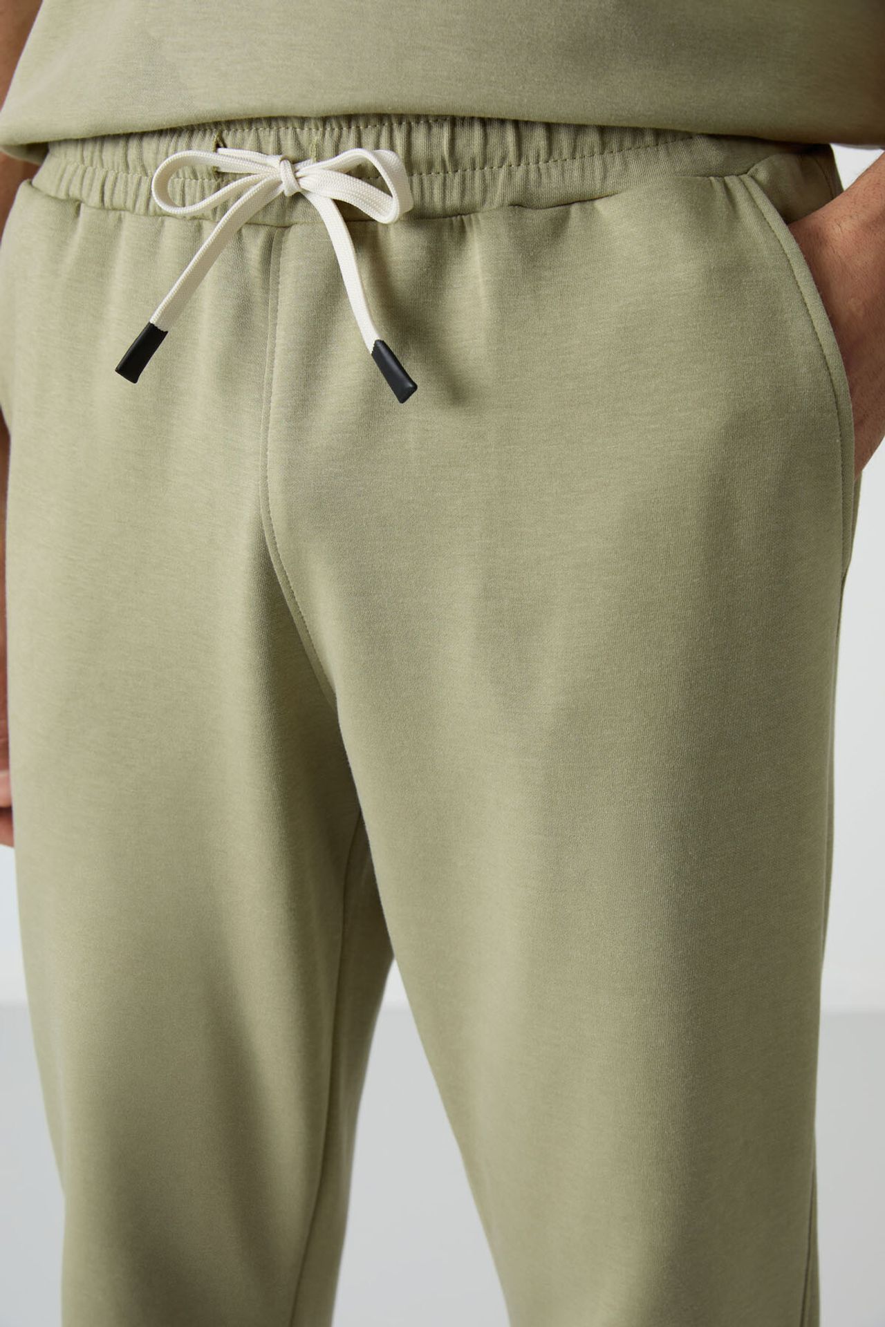 TOMMY Men's Oversized T-shirt And Pants Set 3