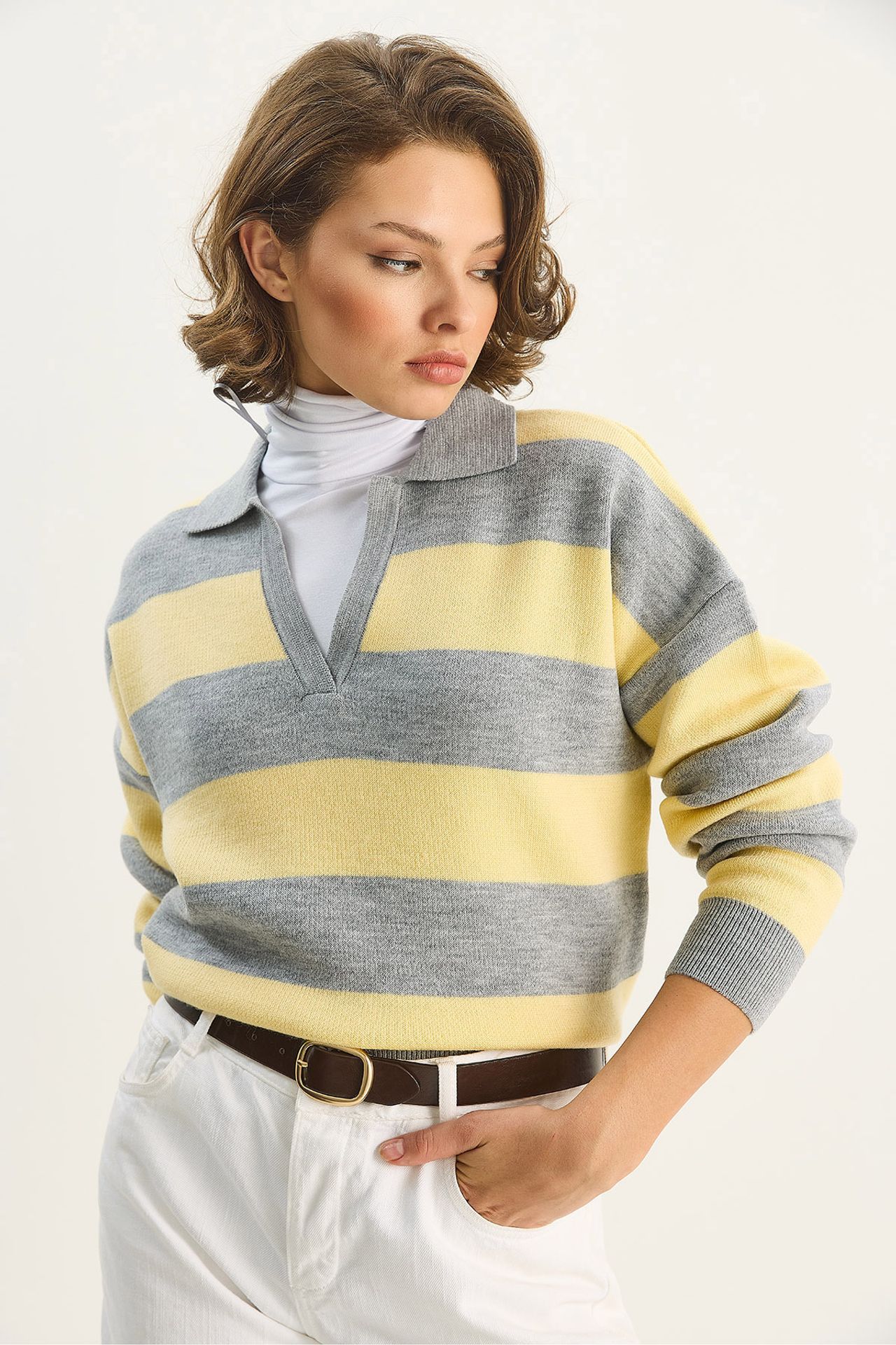 LUCCI Striped Knitwear Sweater 3