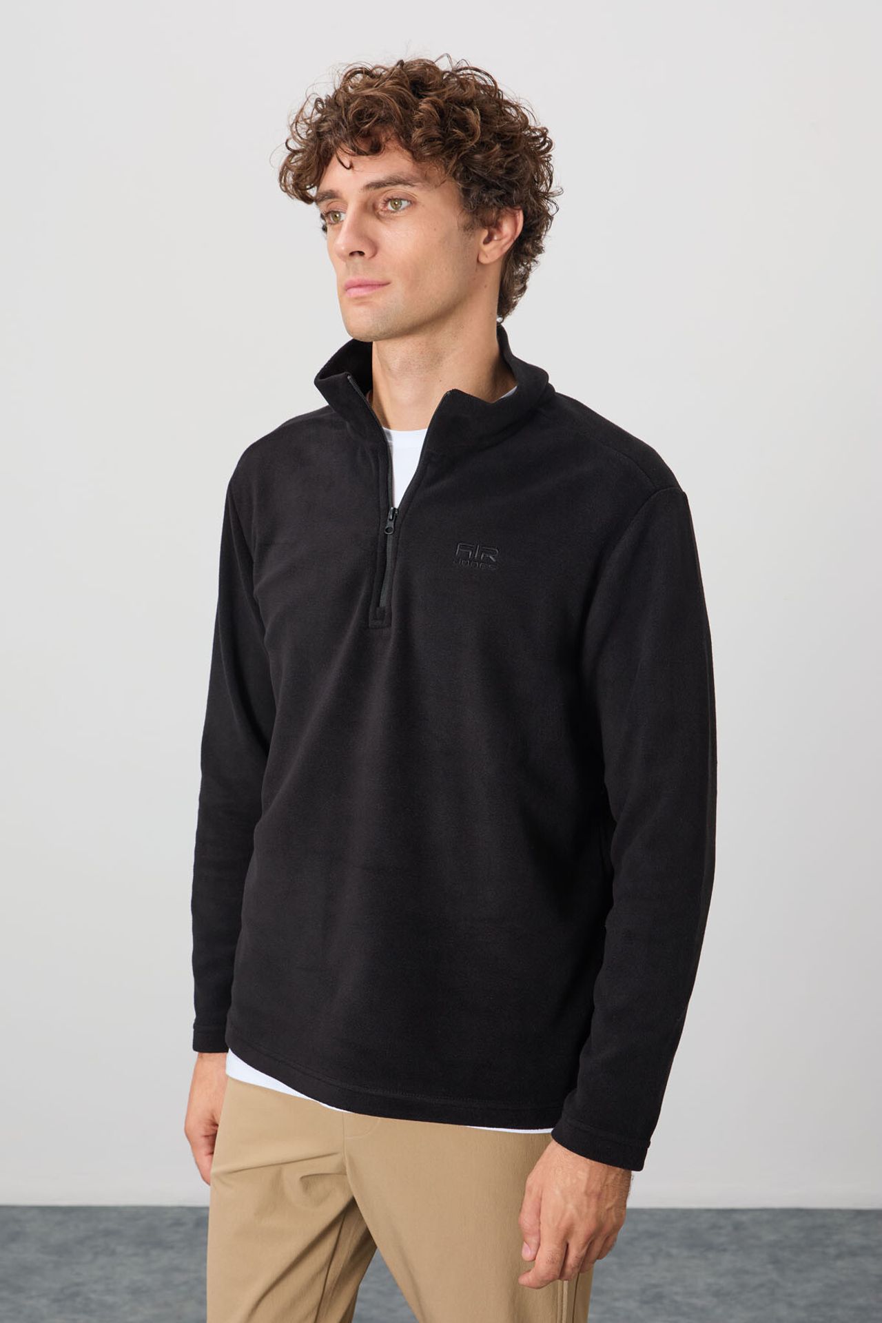 TOMMY Men's Plush Half-Zip Sweatshirt 4