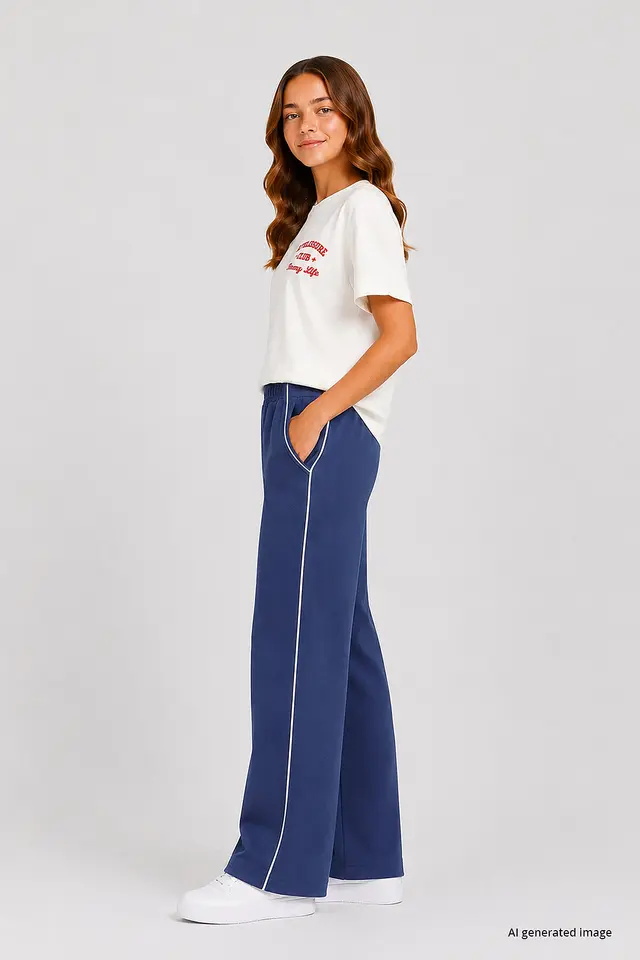 TOMMY Youth Elastic Waist Wide Leg Sweatpants