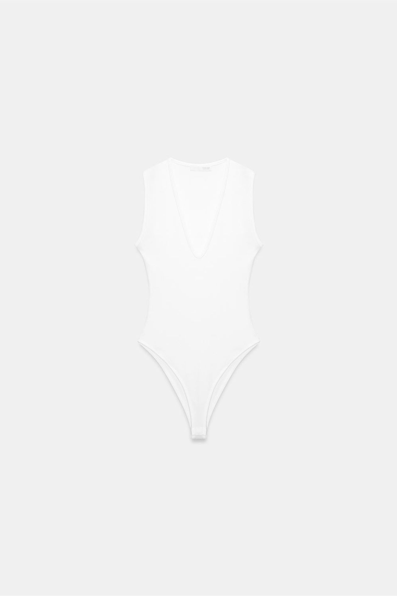 DILVIN Sleeveless Slim-Fit U-Neck Bodysuit 6