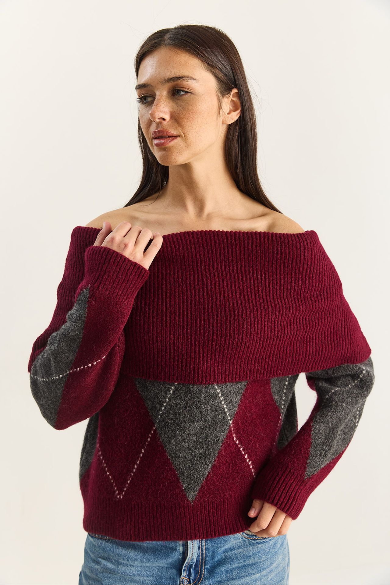 LUCCI Madonna Collar Knitted Sweater with Baklava Pattern 5