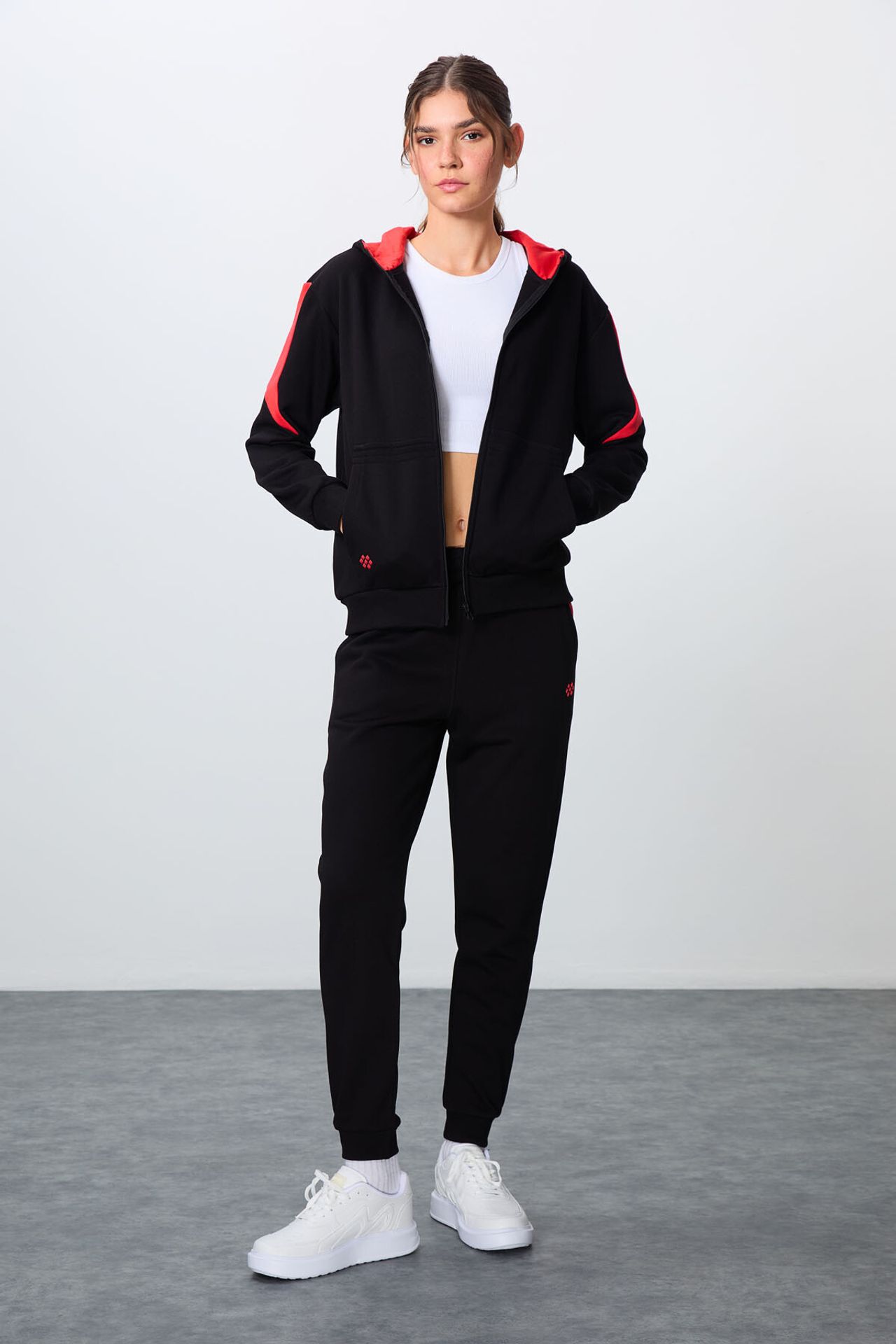TOMMY Oversized Hooded Zip Sweatshirt And Pants Set 4